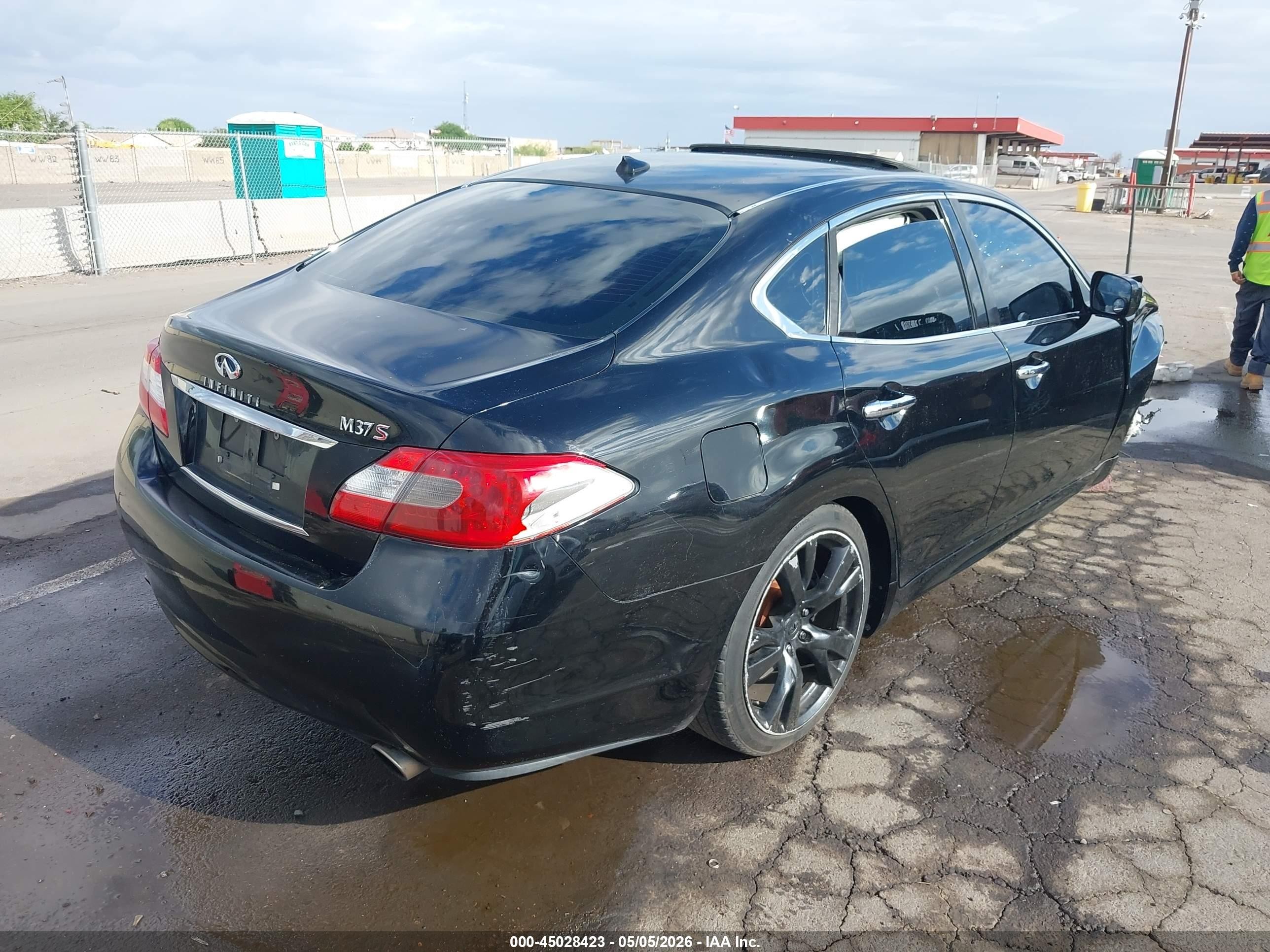 2012 Infiniti M37   Black vin: JN1BY1AP2CM335568