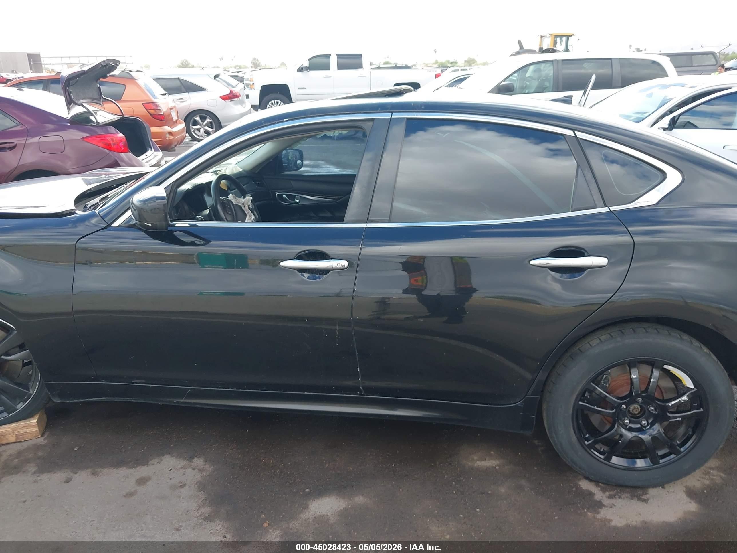 2012 Infiniti M37   Black vin: JN1BY1AP2CM335568