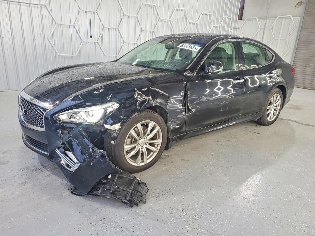 2015 Infiniti Q70 3.7 Black vin: JN1BY1AP2FM542028