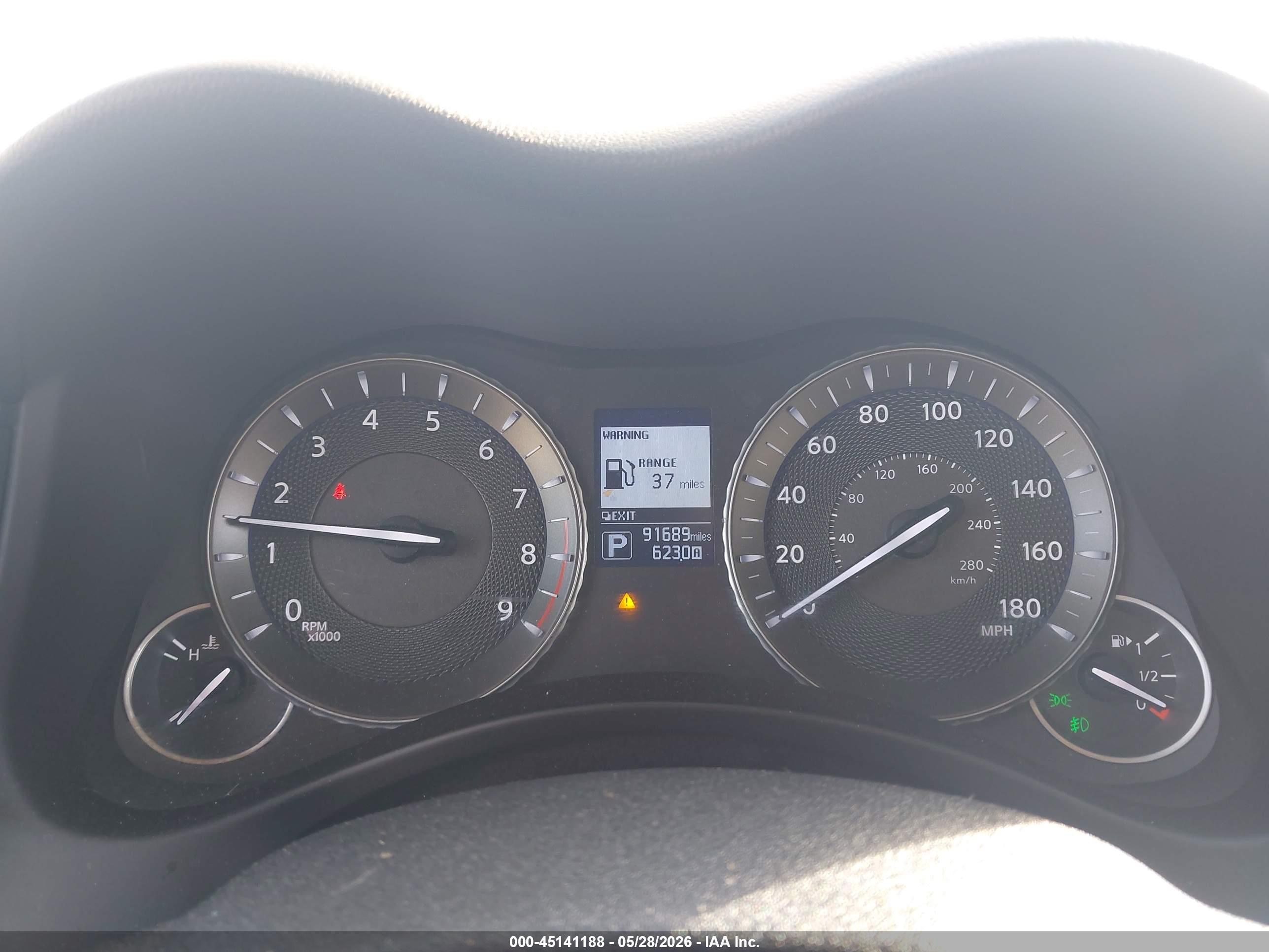 2018 Infiniti Q70 3.7 Luxe Blue vin: JN1BY1AP2JM181117