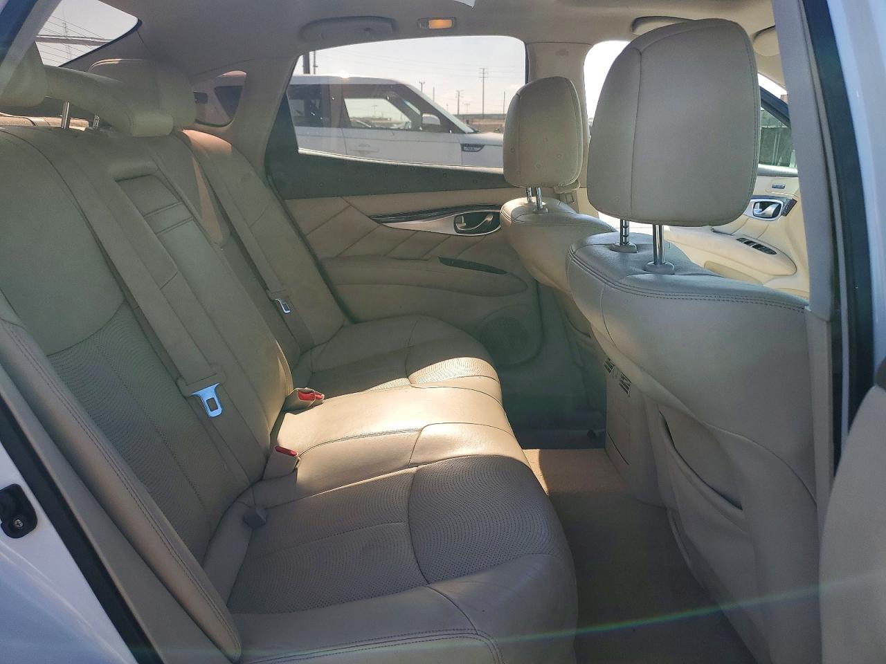 2012 Infiniti M37 Base White vin: JN1BY1AP3CM335773