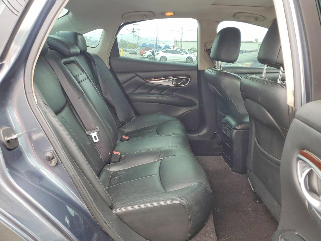 2011 Infiniti M37 Base Green vin: JN1BY1AP4BM320956