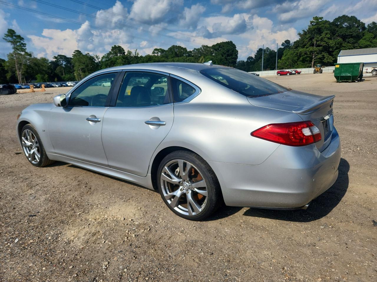 2014 Infiniti Q70 3.7 Silver vin: JN1BY1AP4EM260553