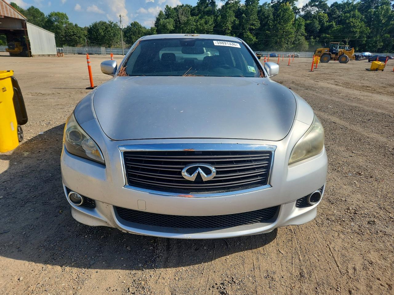 2014 Infiniti Q70 3.7 Silver vin: JN1BY1AP4EM260553