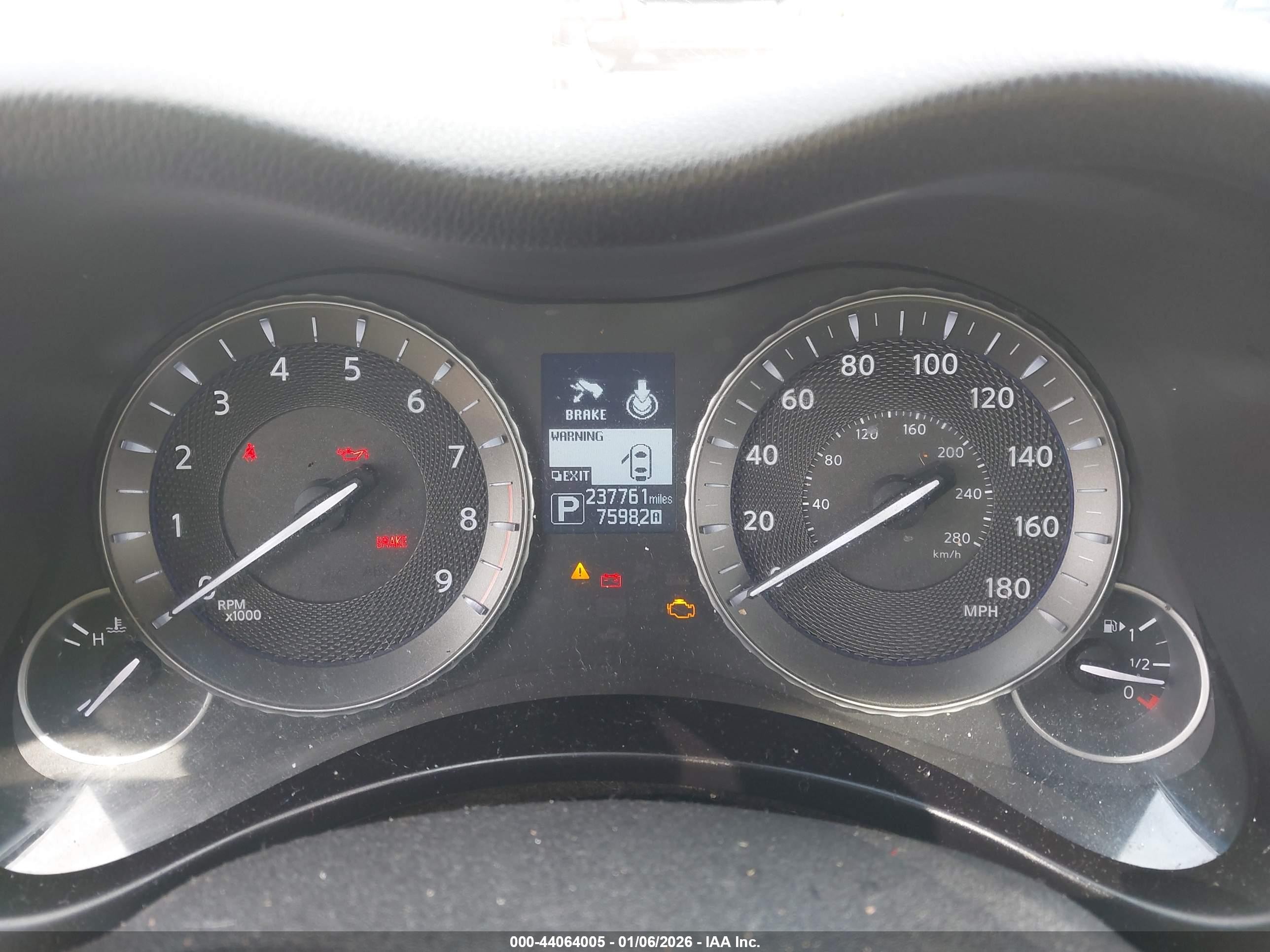 2015 Infiniti Q70 3.7 White vin: JN1BY1AP4FM541639
