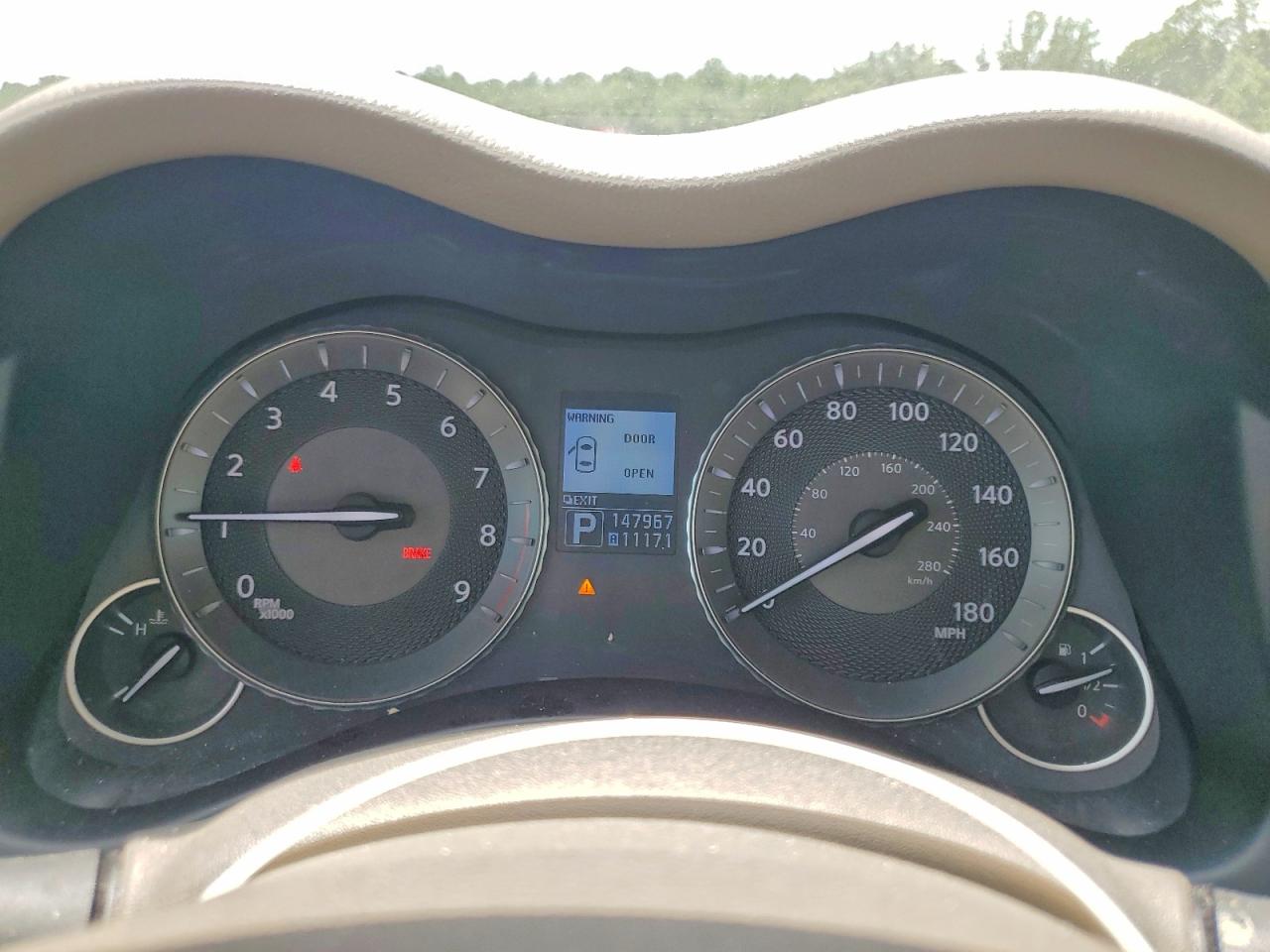 2011 Infiniti M37 Base White vin: JN1BY1AP5BM320058