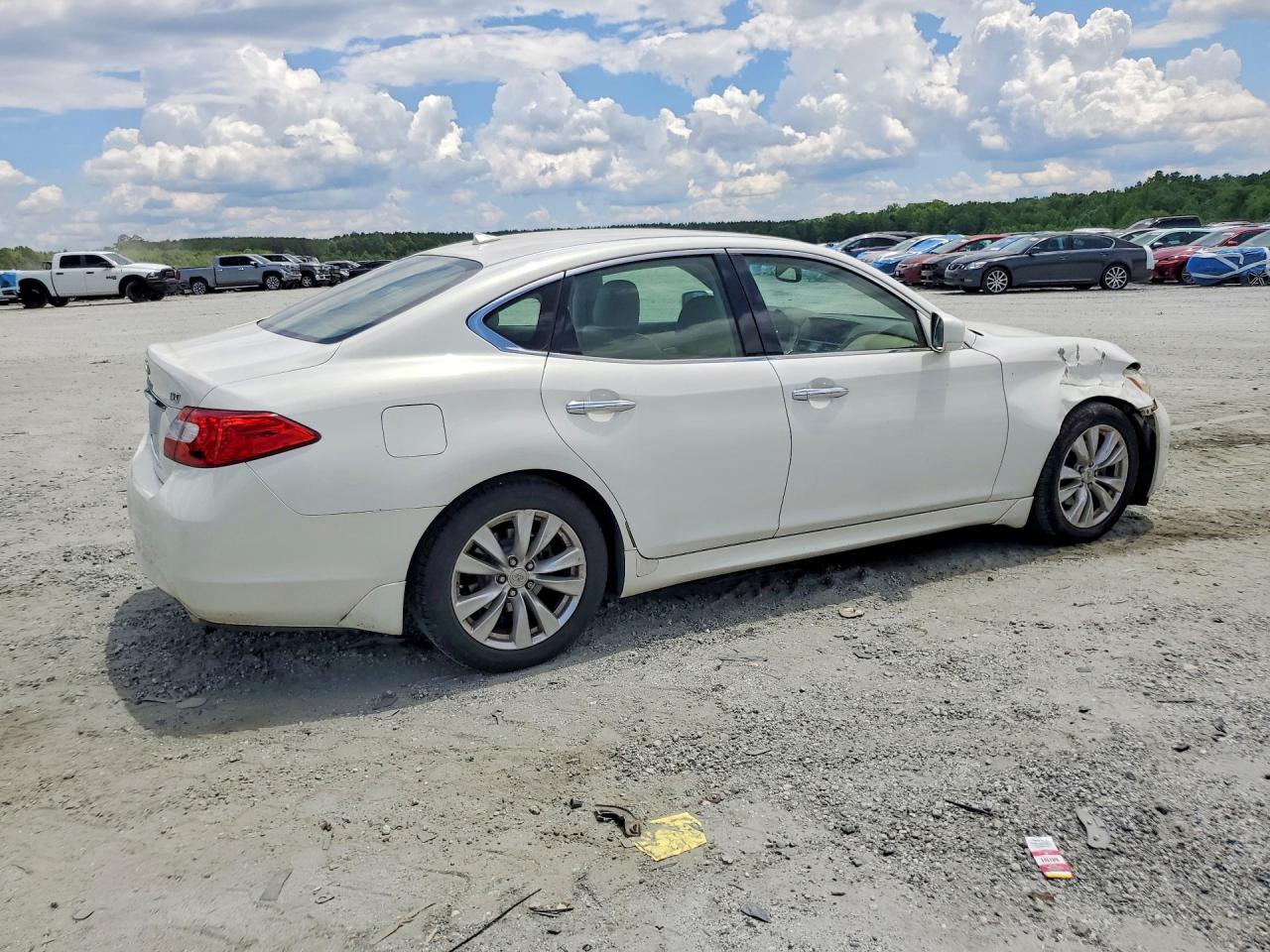 2011 Infiniti M37 Base White vin: JN1BY1AP5BM320058