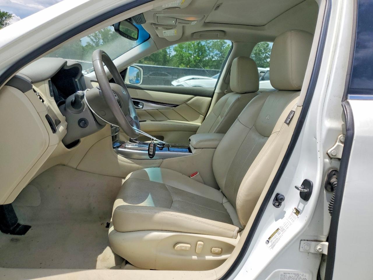 2011 Infiniti M37 Base White vin: JN1BY1AP5BM320058