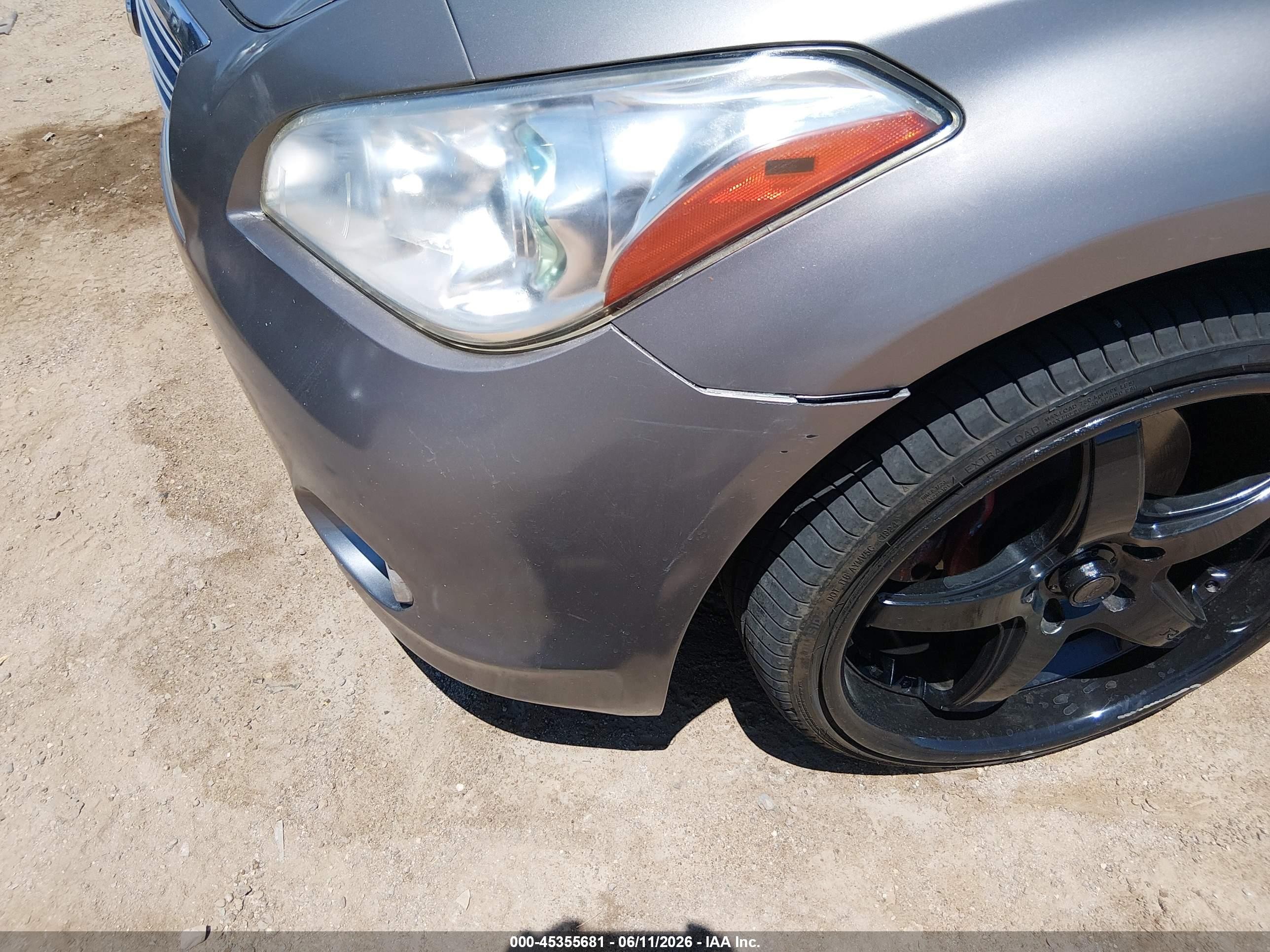 2011 Infiniti M37 Silver vin: JN1BY1AP5BM325812