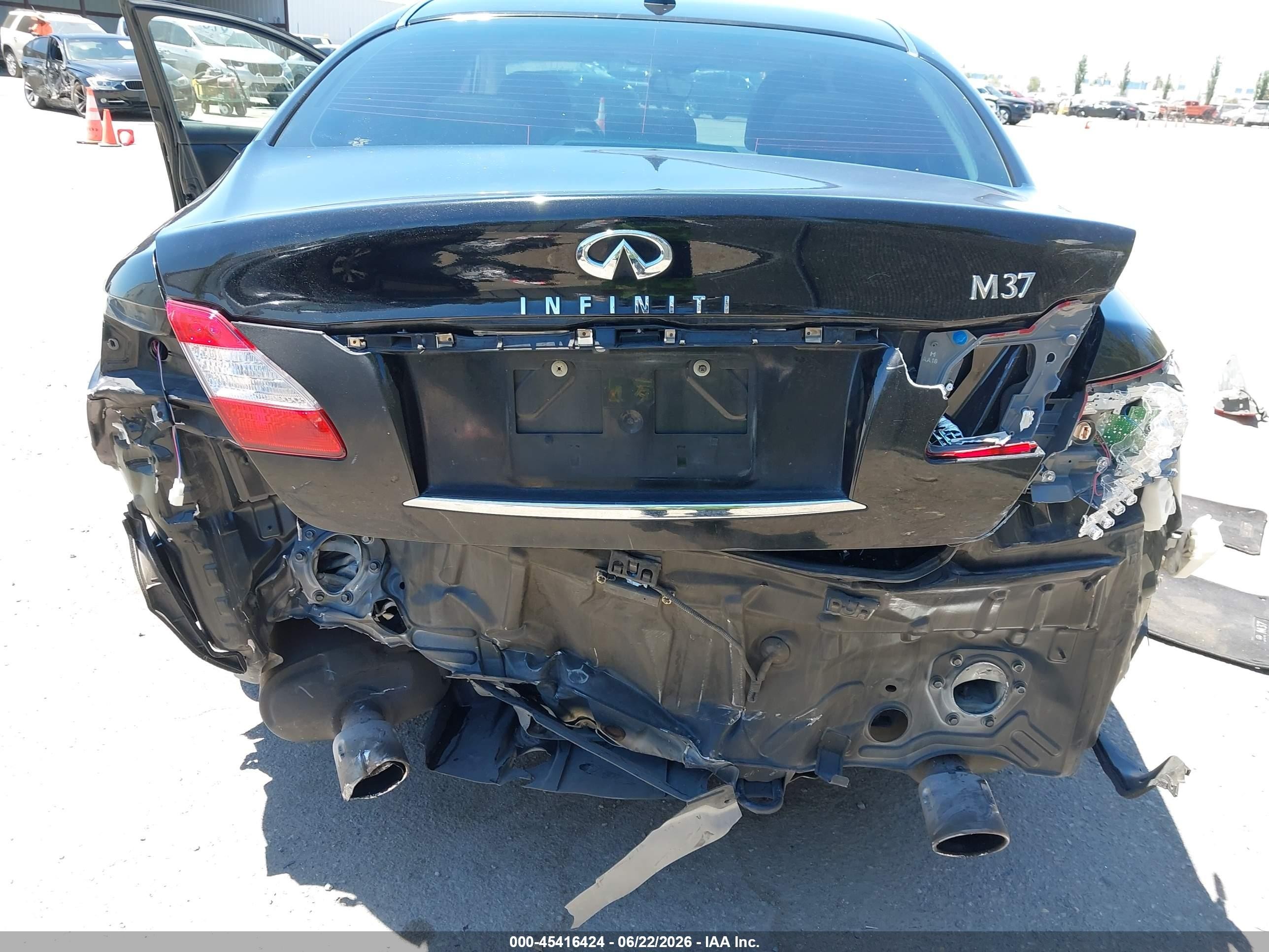 2012 Infiniti M37   Black vin: JN1BY1AP5CM330347