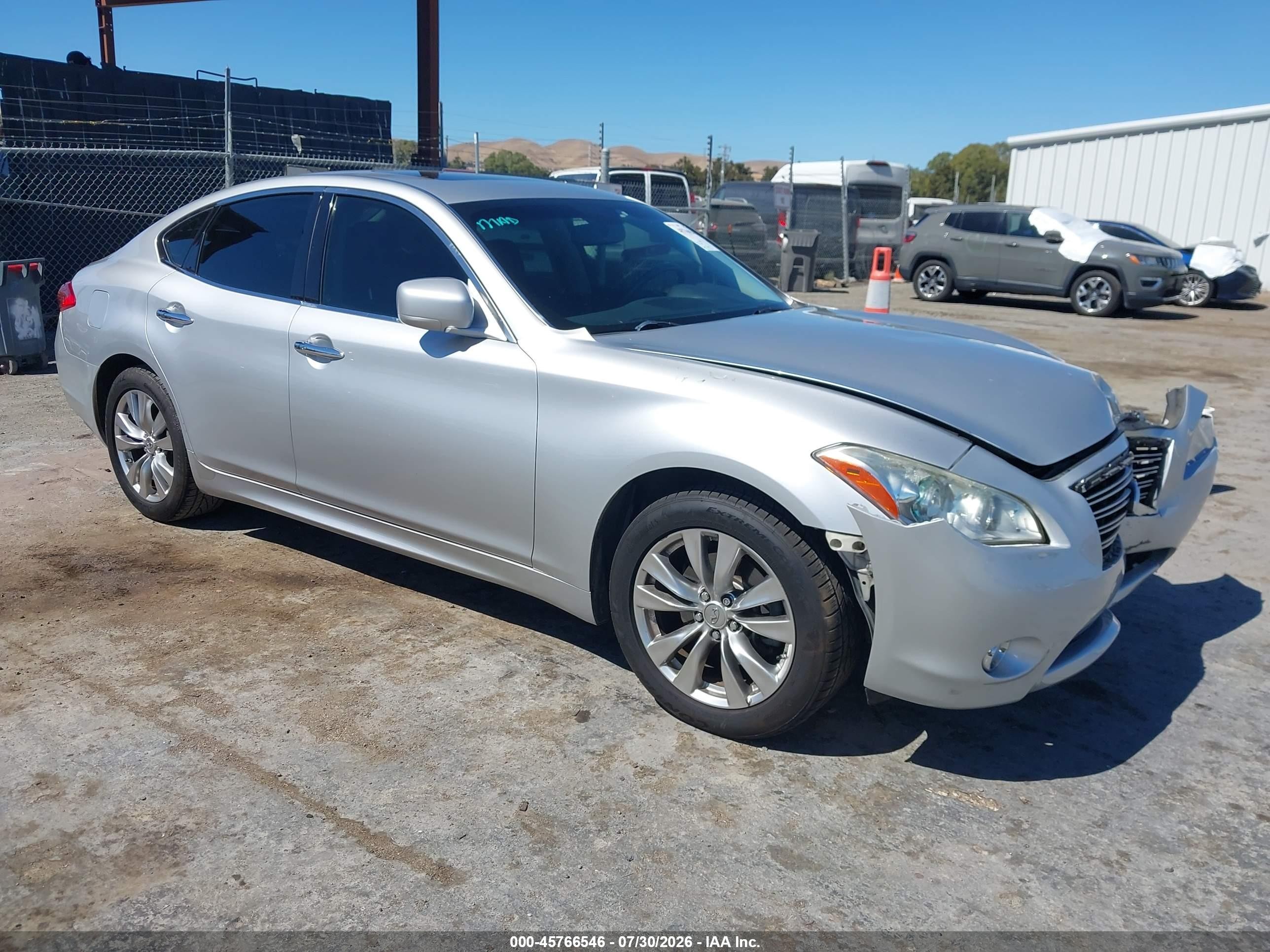 2012 Infiniti M37   Серебряный vin: JN1BY1AP5CM330901