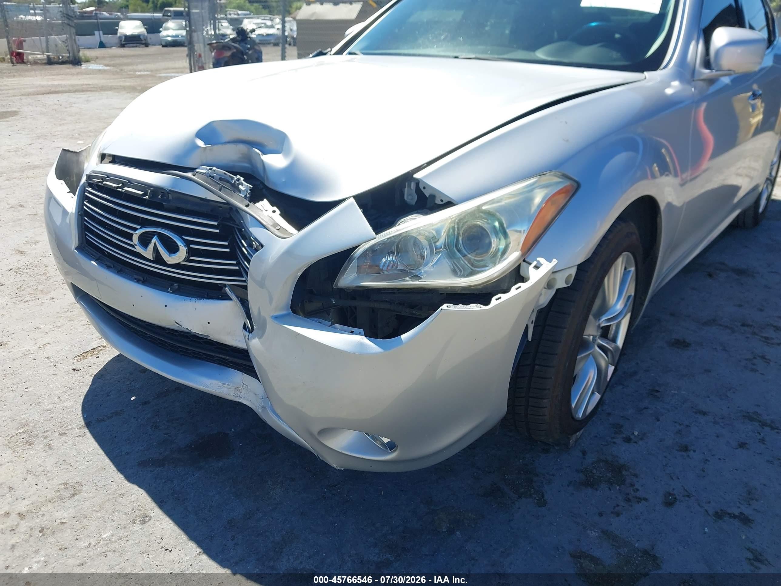2012 Infiniti M37   Серебряный vin: JN1BY1AP5CM330901