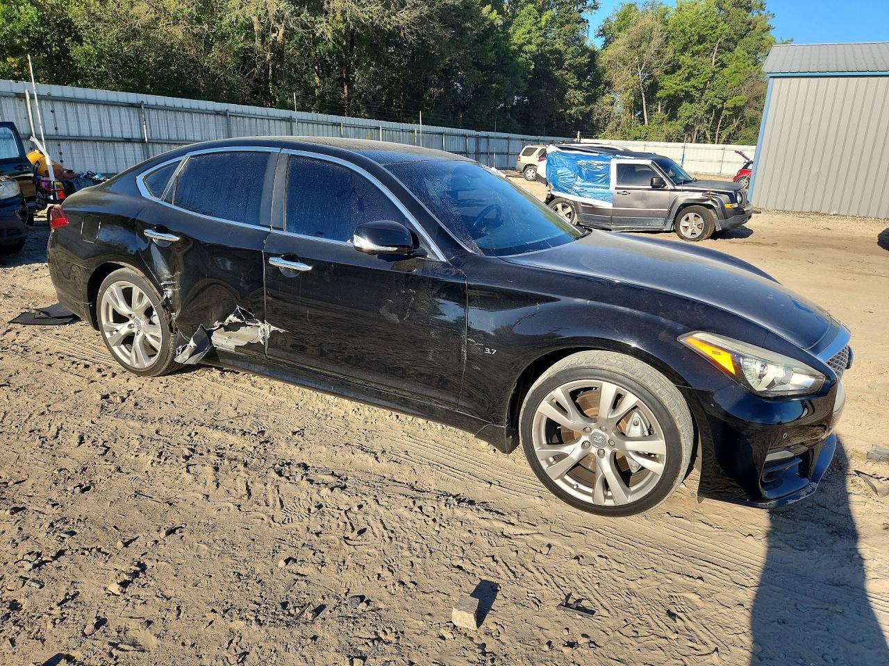 2015 Infiniti Q70 3.7 Black vin: JN1BY1AP5FM542699