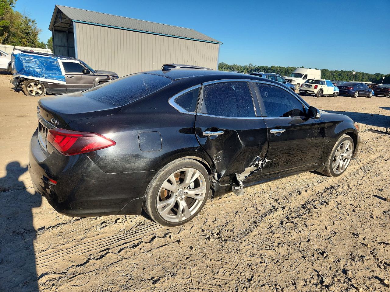 2015 Infiniti Q70 3.7 Black vin: JN1BY1AP5FM542699