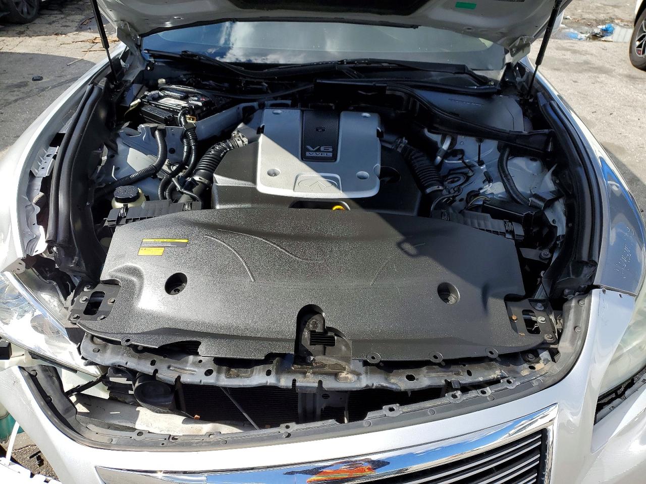 2012 Infiniti M37 Silver vin: JN1BY1AP6CM332320