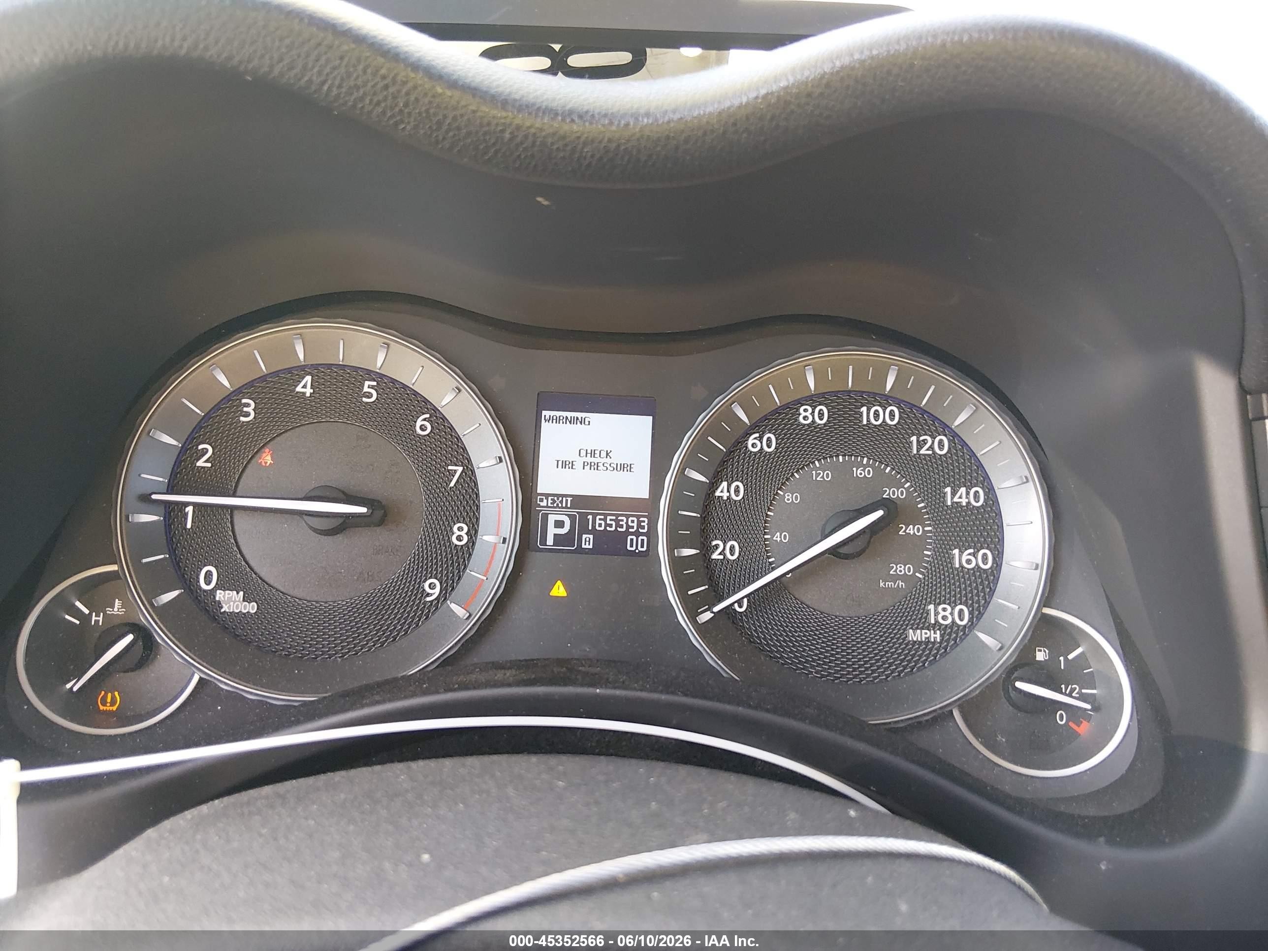 2013 Infiniti M37   Silver vin: JN1BY1AP6DM511295