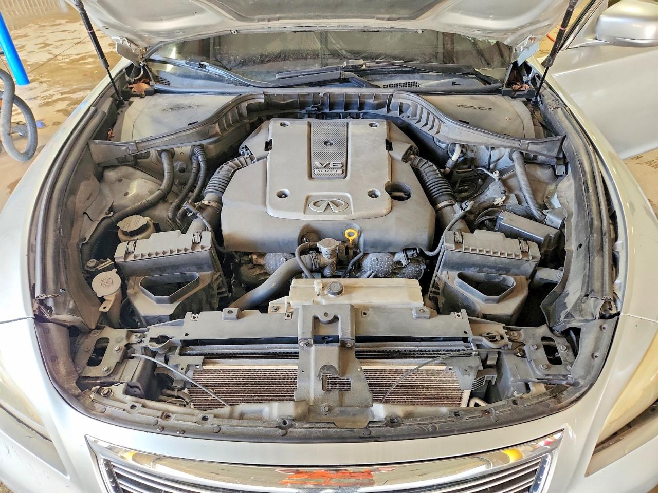 2013 Infiniti M37 Base Silver vin: JN1BY1AP6DM512169