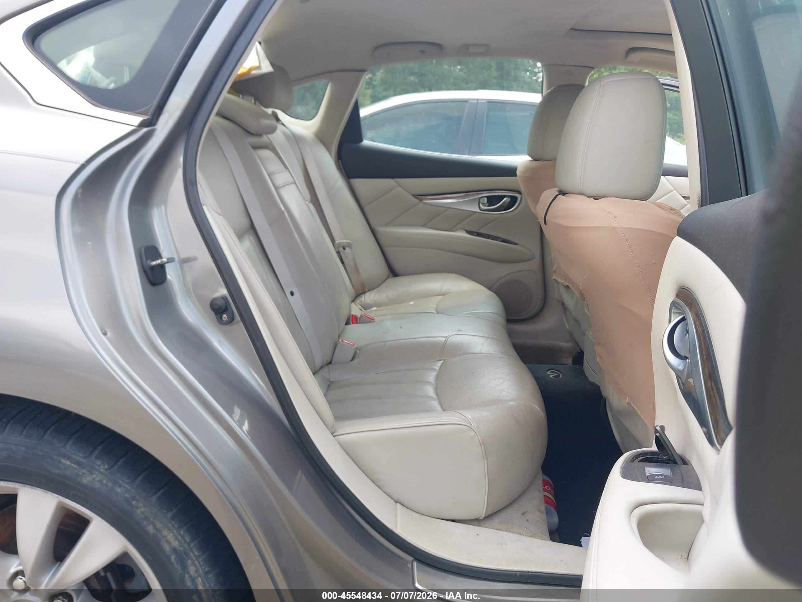 2011 Infiniti M37   Gray vin: JN1BY1AP7BM325424