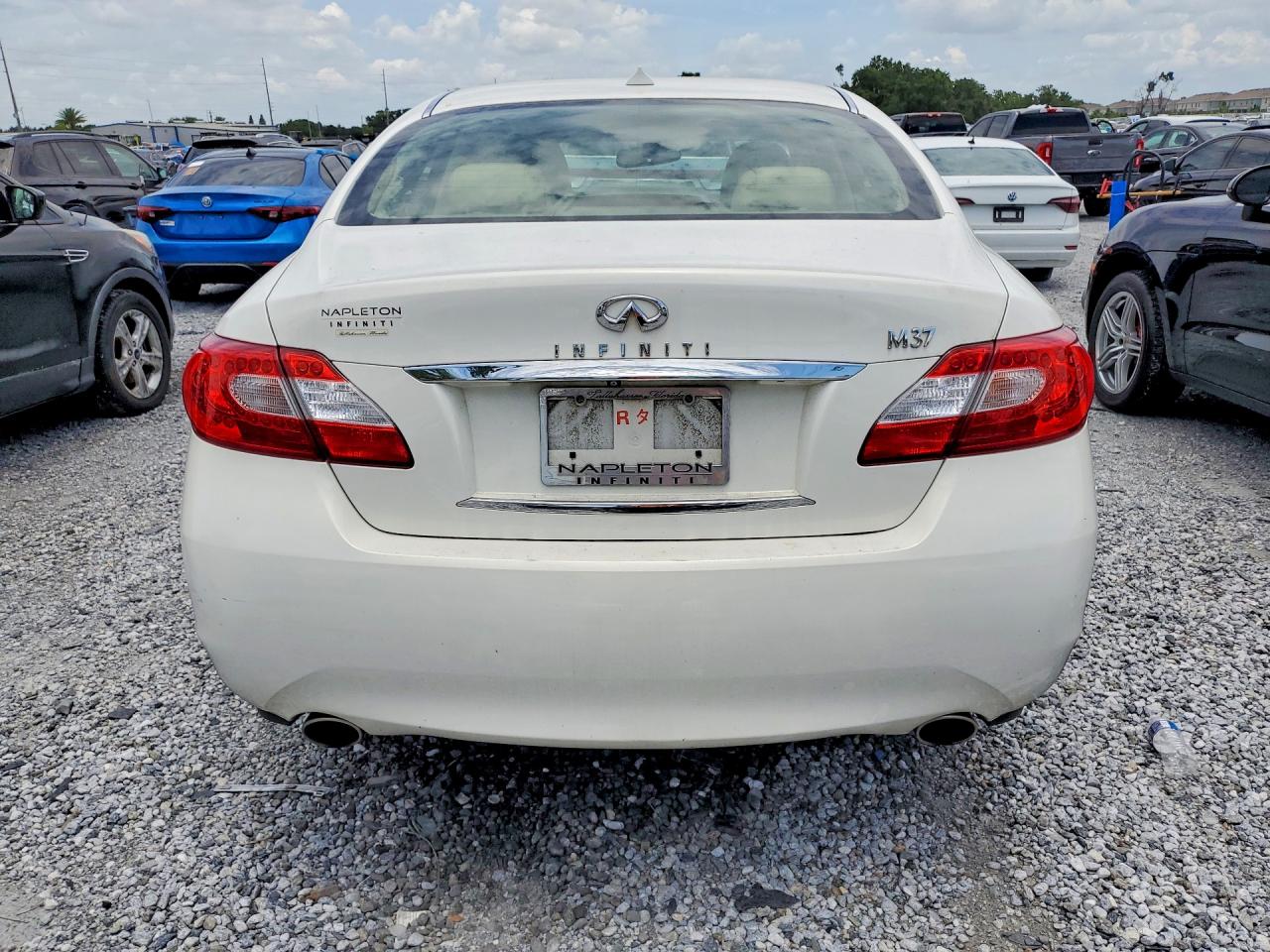 2012 Infiniti M37 Base White vin: JN1BY1AP7CM335730