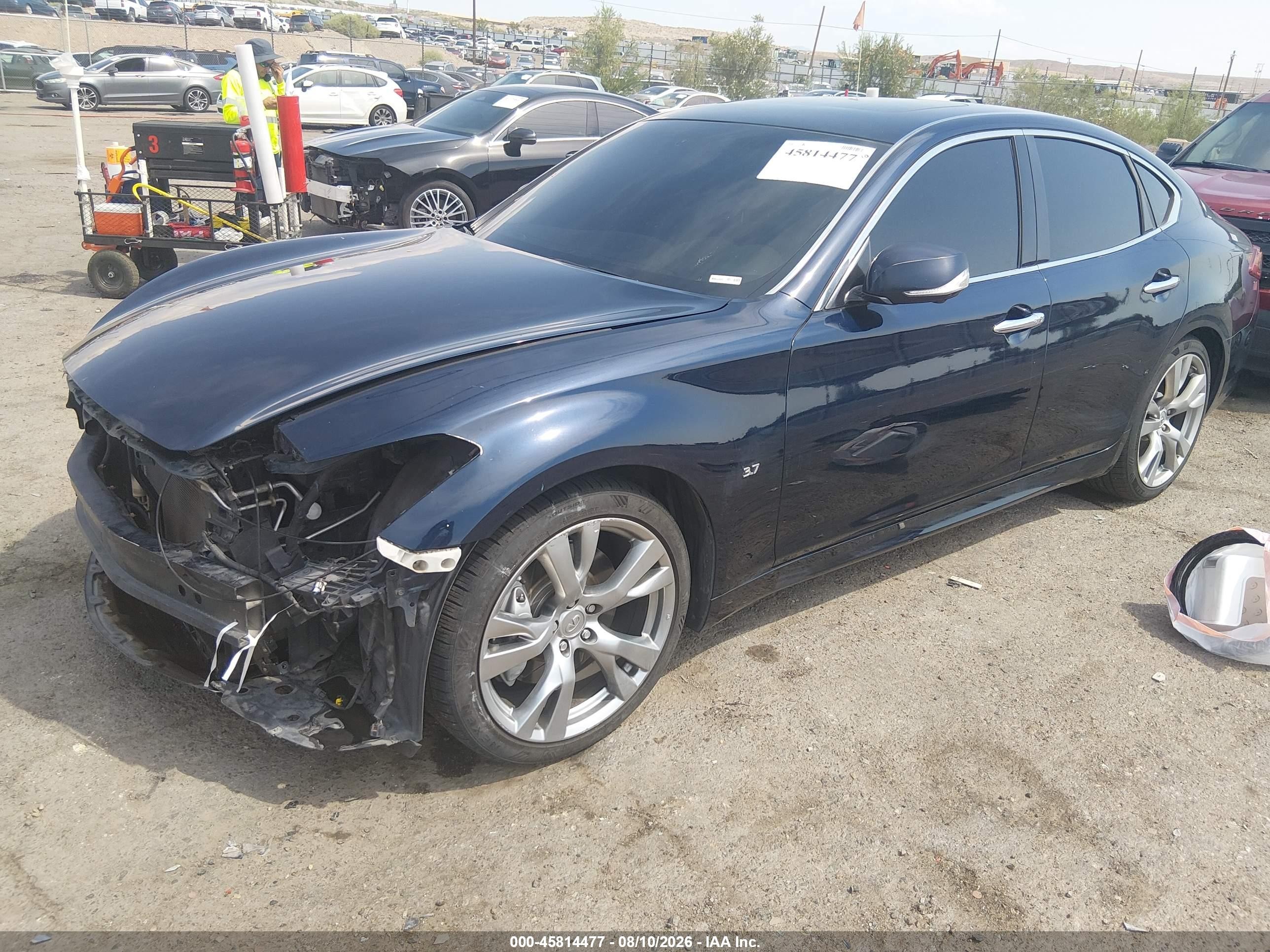 2015 Infiniti Q70 3.7 Dark Blue vin: JN1BY1AP7FM540520
