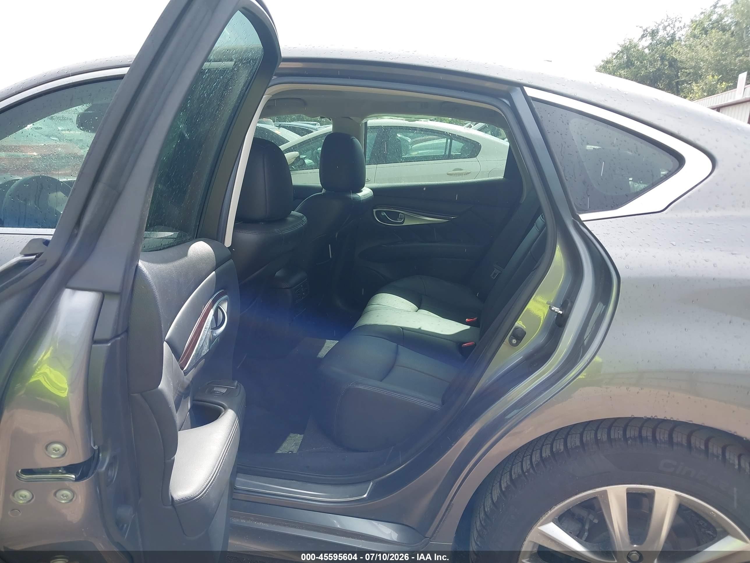 2015 Infiniti Q70 3.7 Gray vin: JN1BY1AP7FM541005