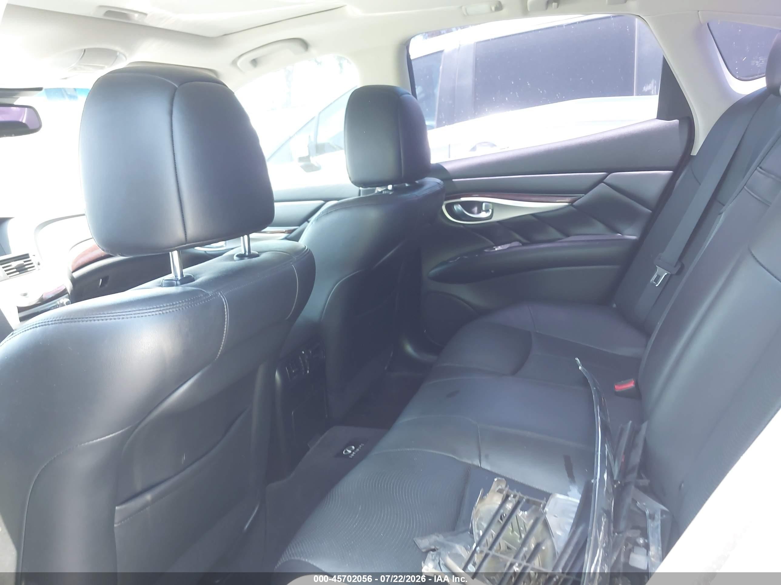2011 Infiniti M37   Серебряный vin: JN1BY1AP8BM322435