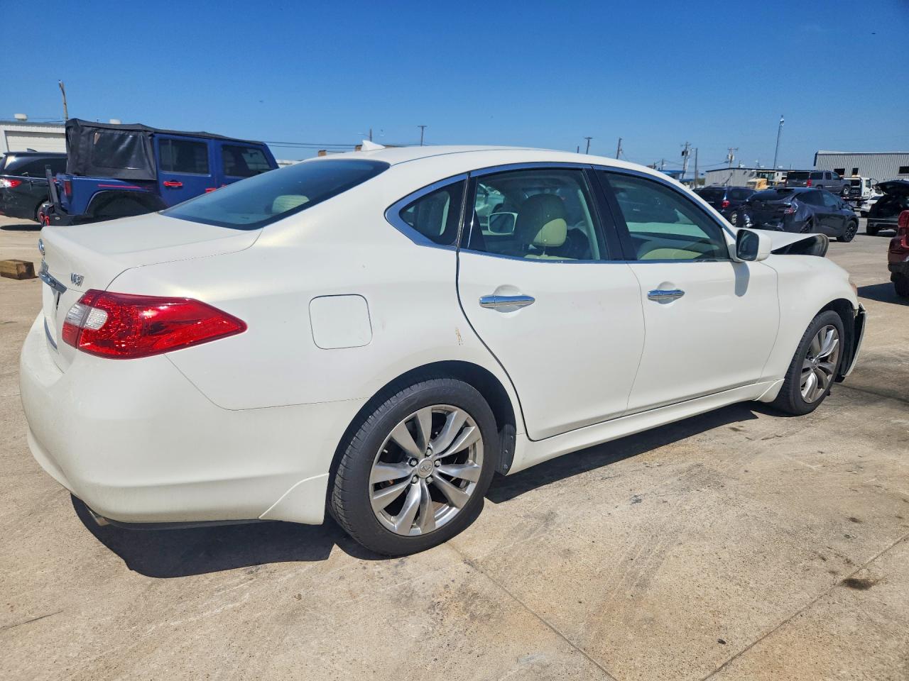 2012 Infiniti M37 Base Белый vin: JN1BY1AP8CM332612