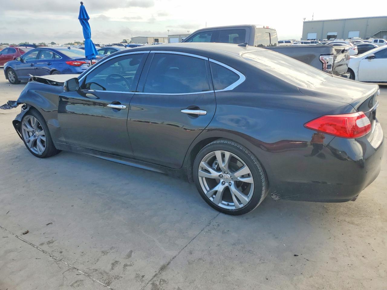 2014 Infiniti Q70 3.7 Black vin: JN1BY1AP8EM260538