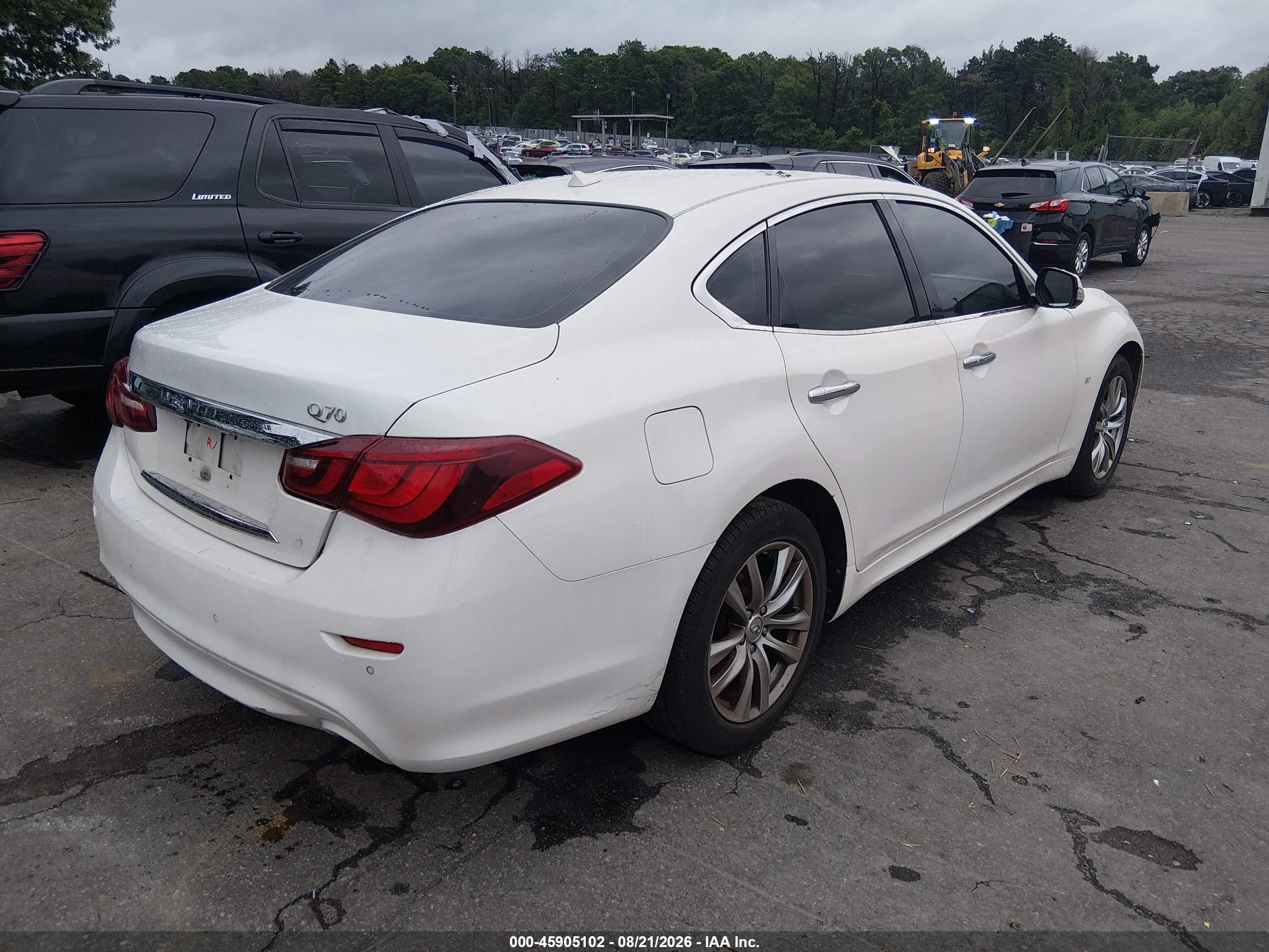 2015 Infiniti Q70 3.7 White vin: JN1BY1AP8FM540316