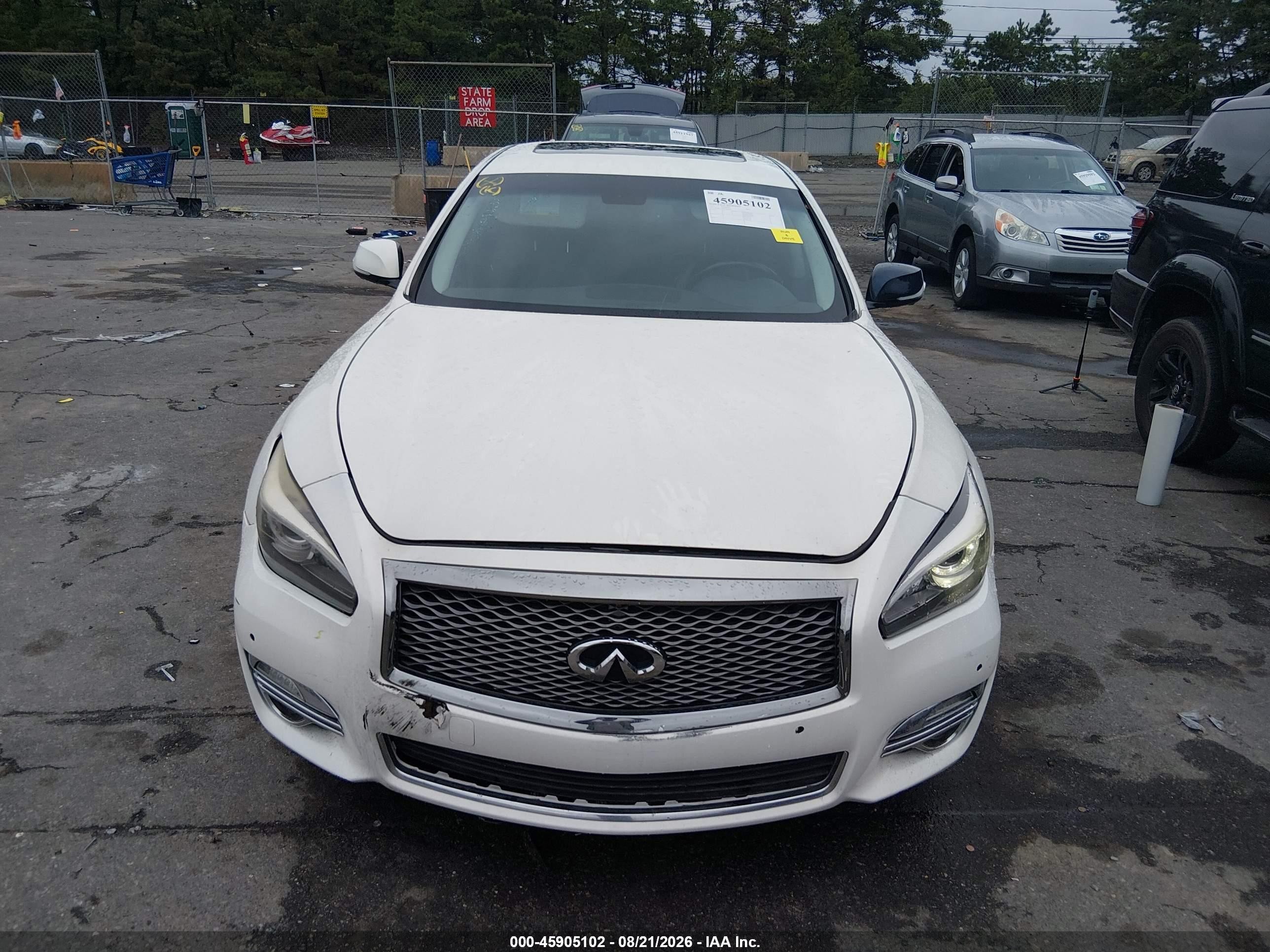 2015 Infiniti Q70 3.7 White vin: JN1BY1AP8FM540316