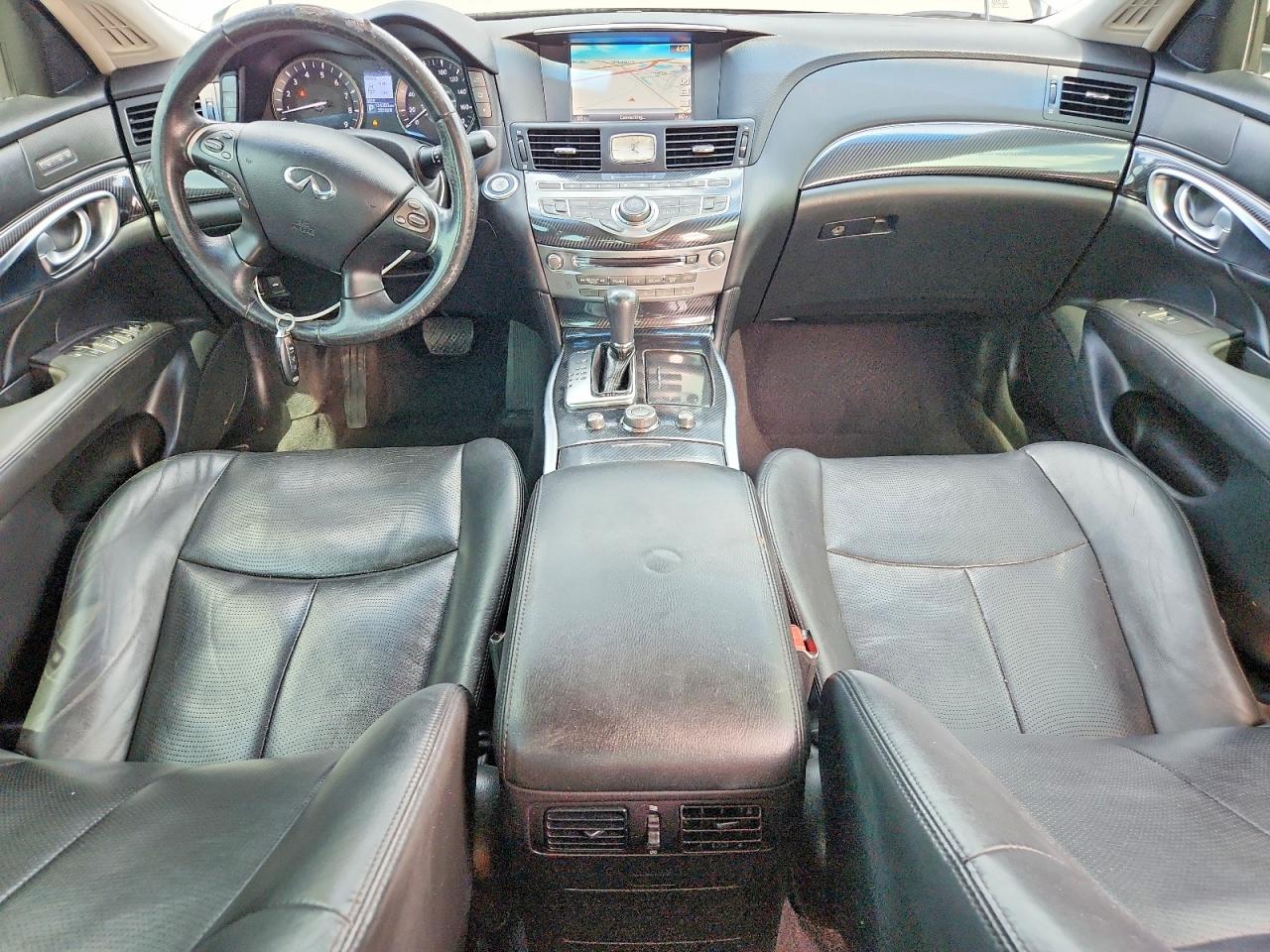 2015 Infiniti Q70 3.7 Silver vin: JN1BY1AP8FM541997