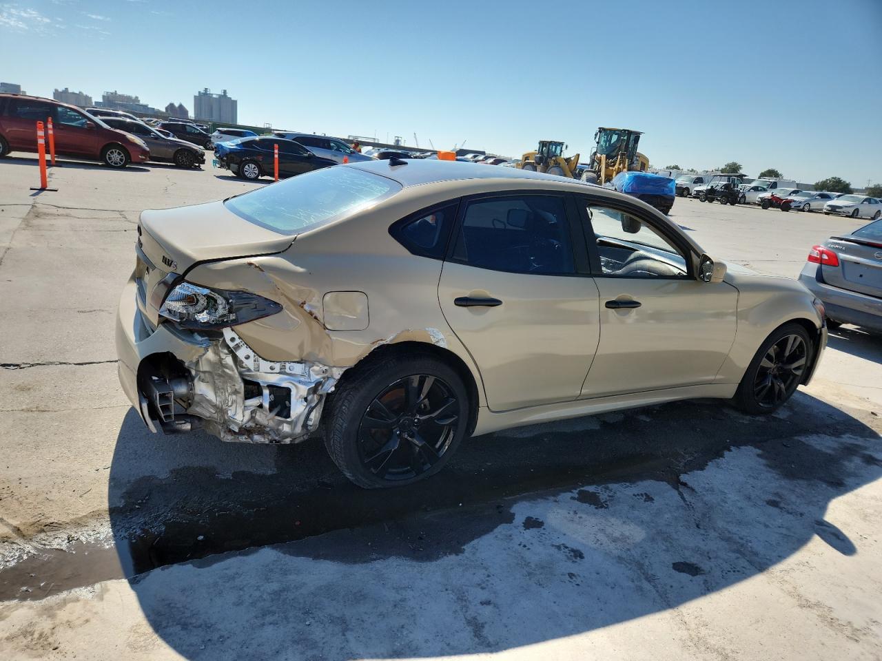 2011 Infiniti M37 Base Серебряный vin: JN1BY1AP9BM325019