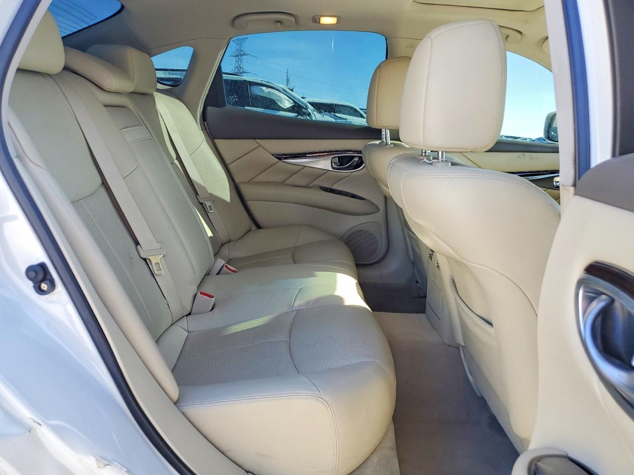 2012 Infiniti M37 Белый vin: JN1BY1AP9CM334305