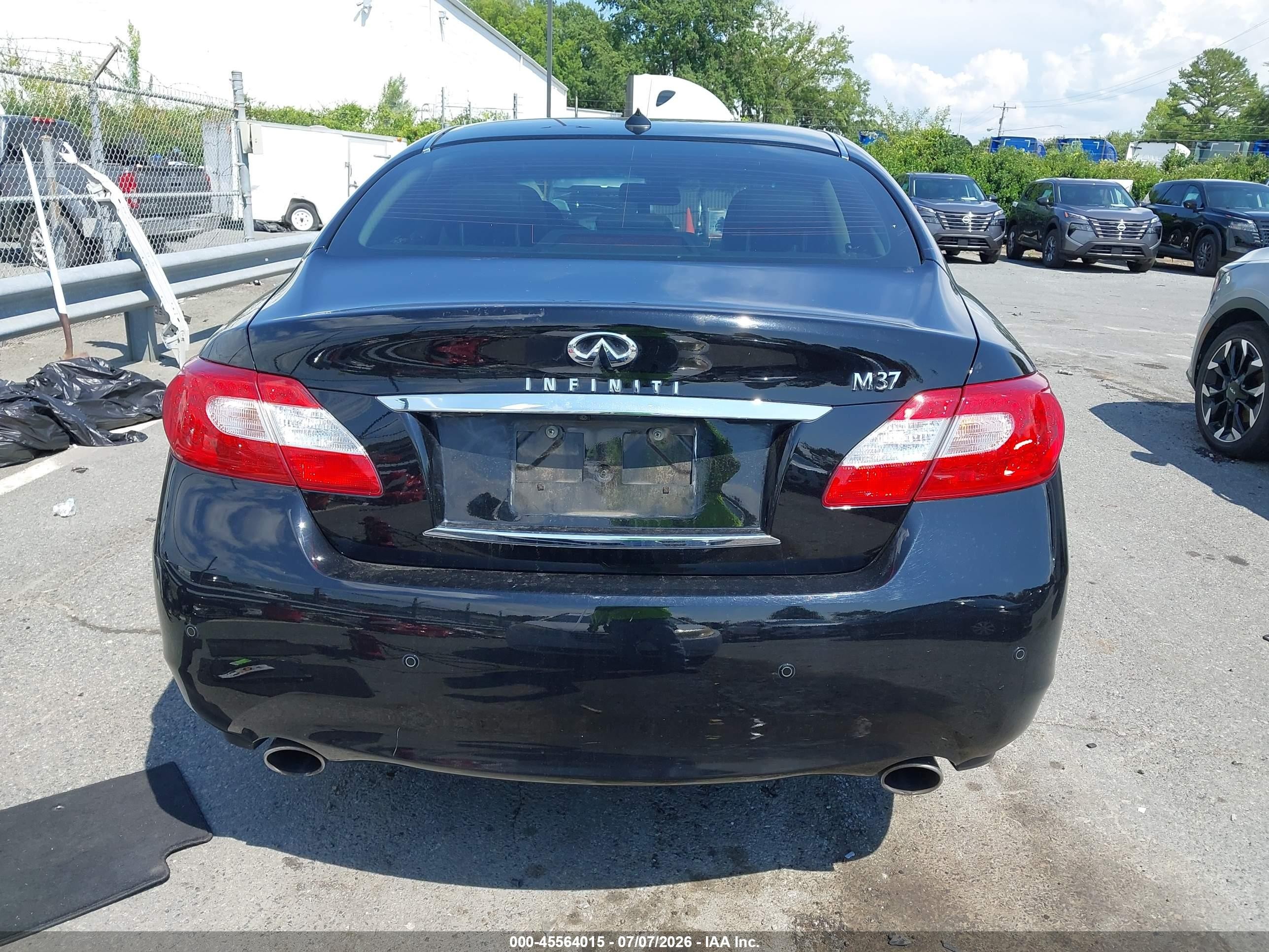 2013 Infiniti M37   Black vin: JN1BY1AP9DM511646