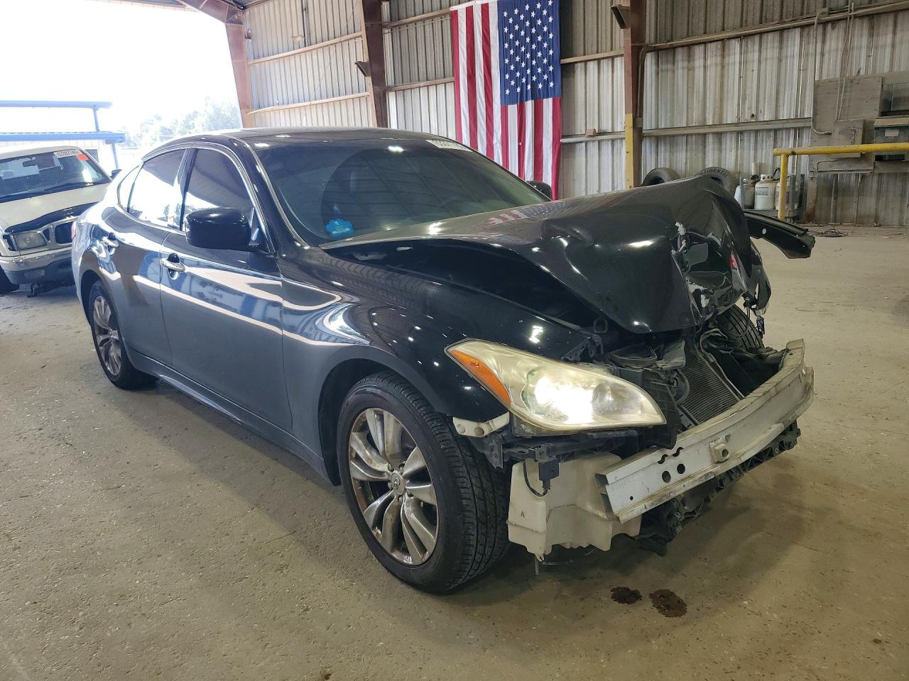 2014 Infiniti Q70 3.7 Black vin: JN1BY1AP9EM260208