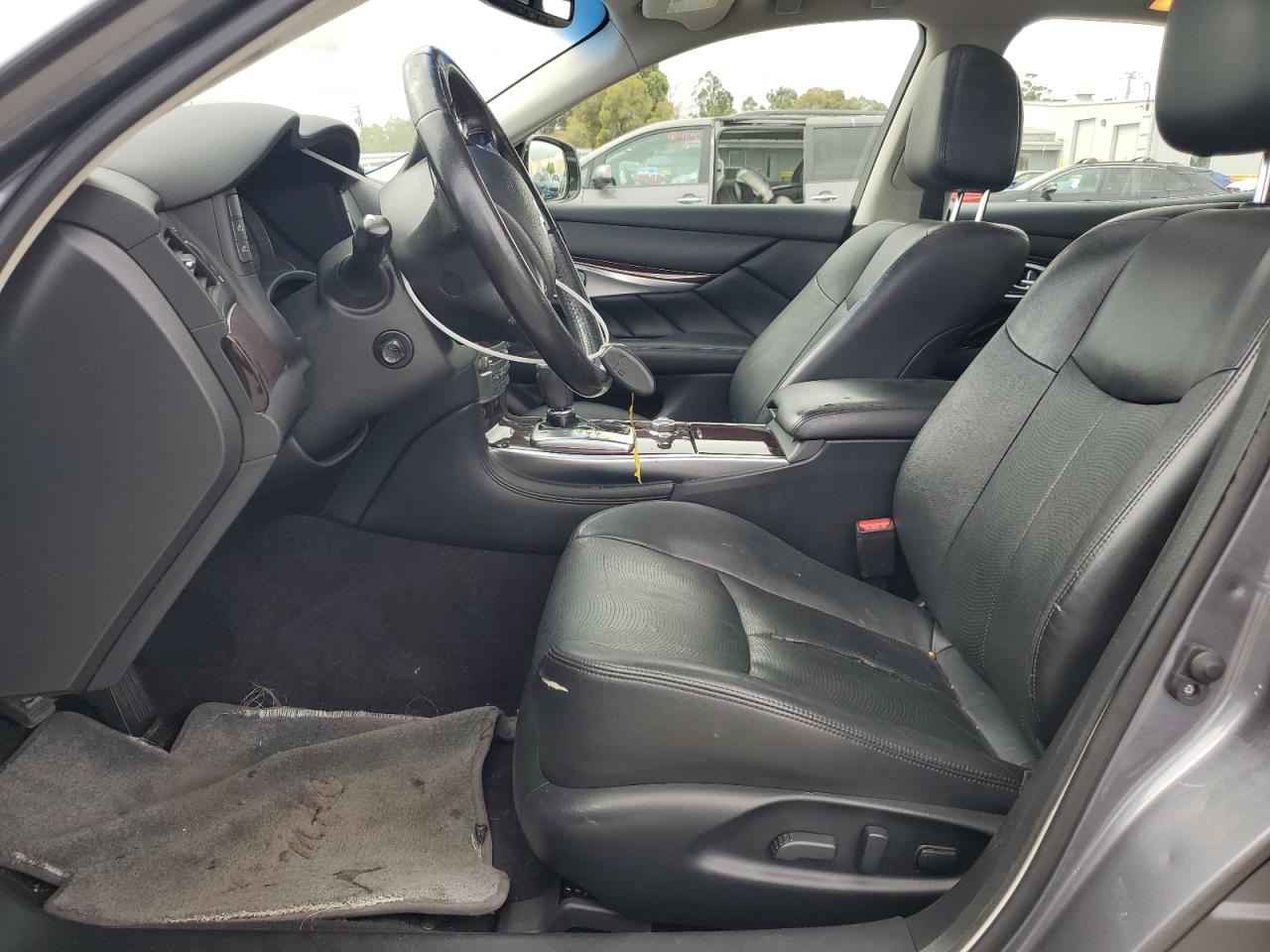 2016 Infiniti Q70 3.7 Серый vin: JN1BY1AP9GM220052