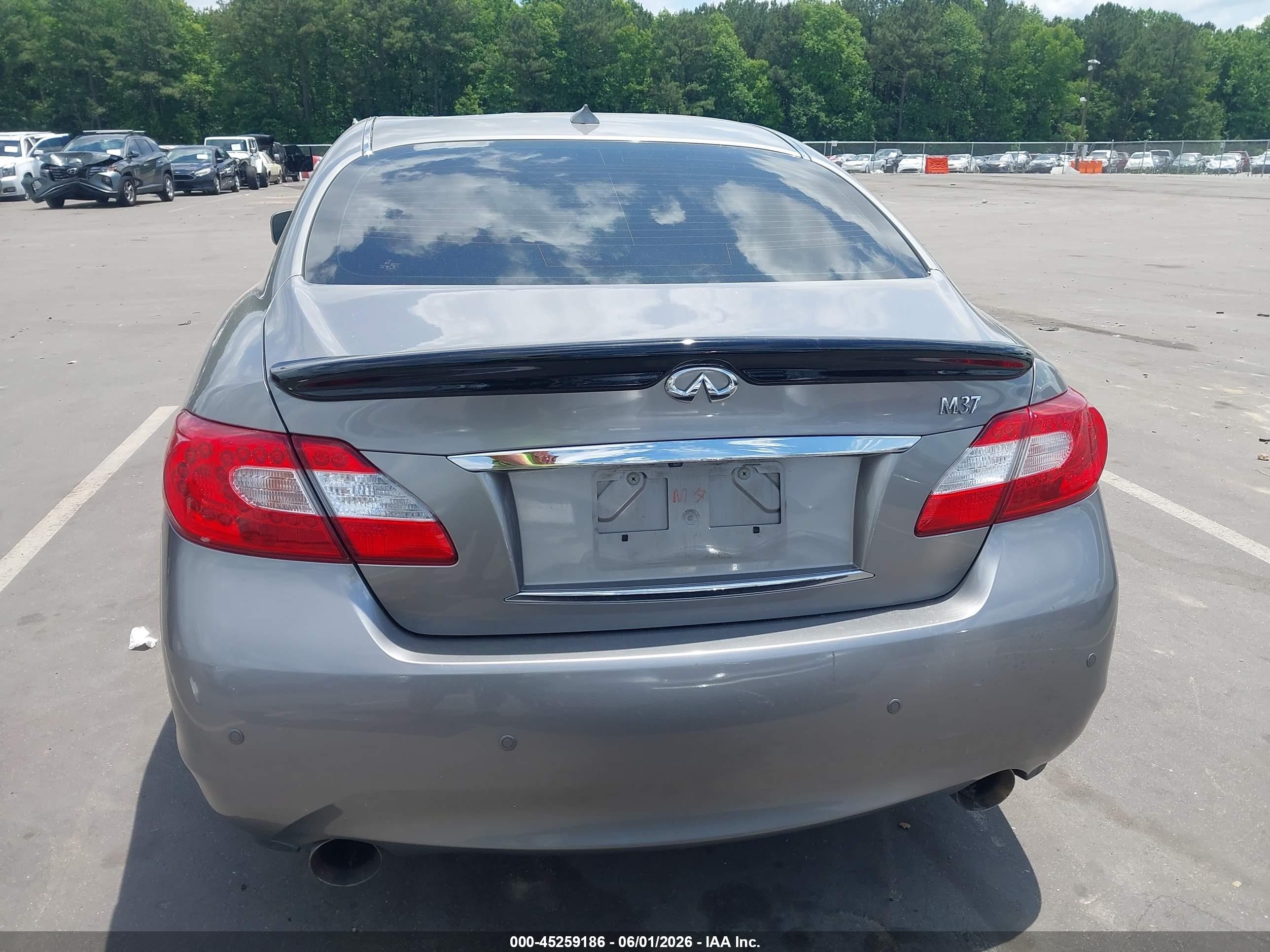 2013 Infiniti M37 Gray vin: JN1BY1APXDM512711