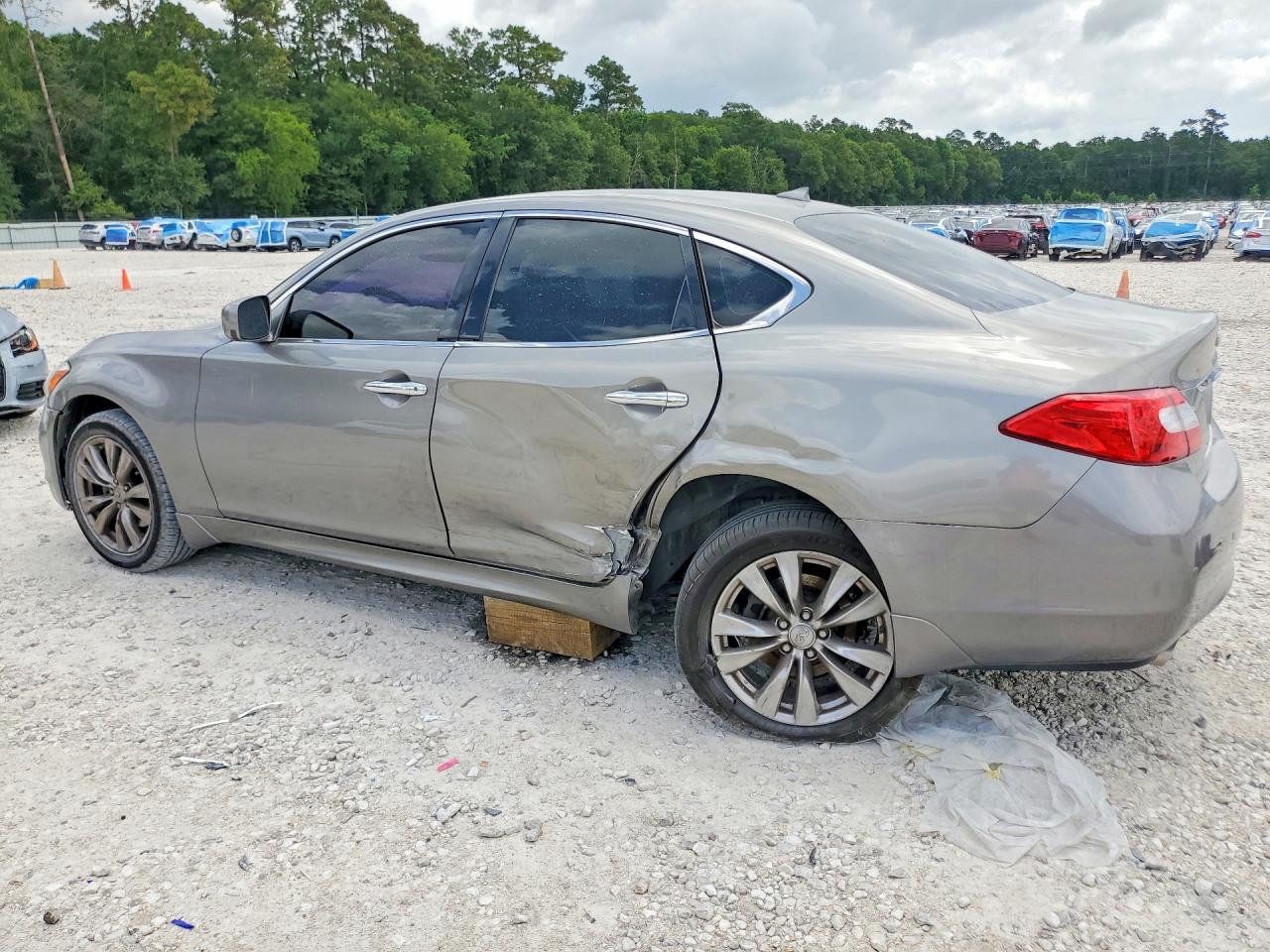 2014 Infiniti Q70 3.7 Gray vin: JN1BY1APXEM260329