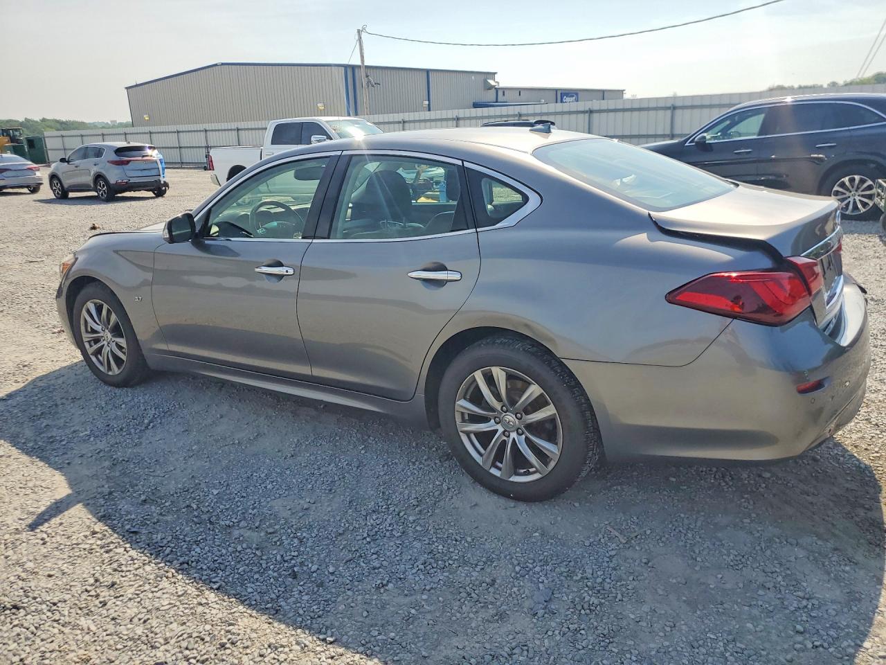2015 Infiniti Q70 3.7 Charcoal vin: JN1BY1APXFM540463
