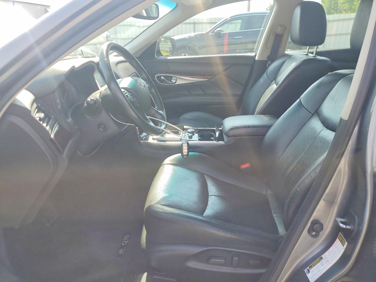 2015 Infiniti Q70 3.7 Charcoal vin: JN1BY1APXFM540463