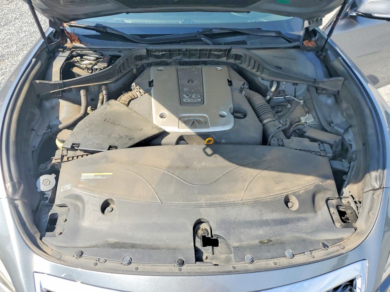 2015 Infiniti Q70 3.7 Charcoal vin: JN1BY1APXFM540463
