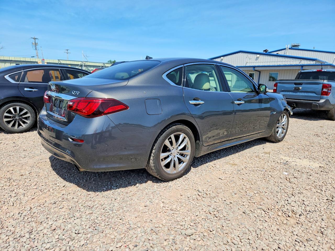 2015 Infiniti Q70 3.7 Gray vin: JN1BY1APXFM542682
