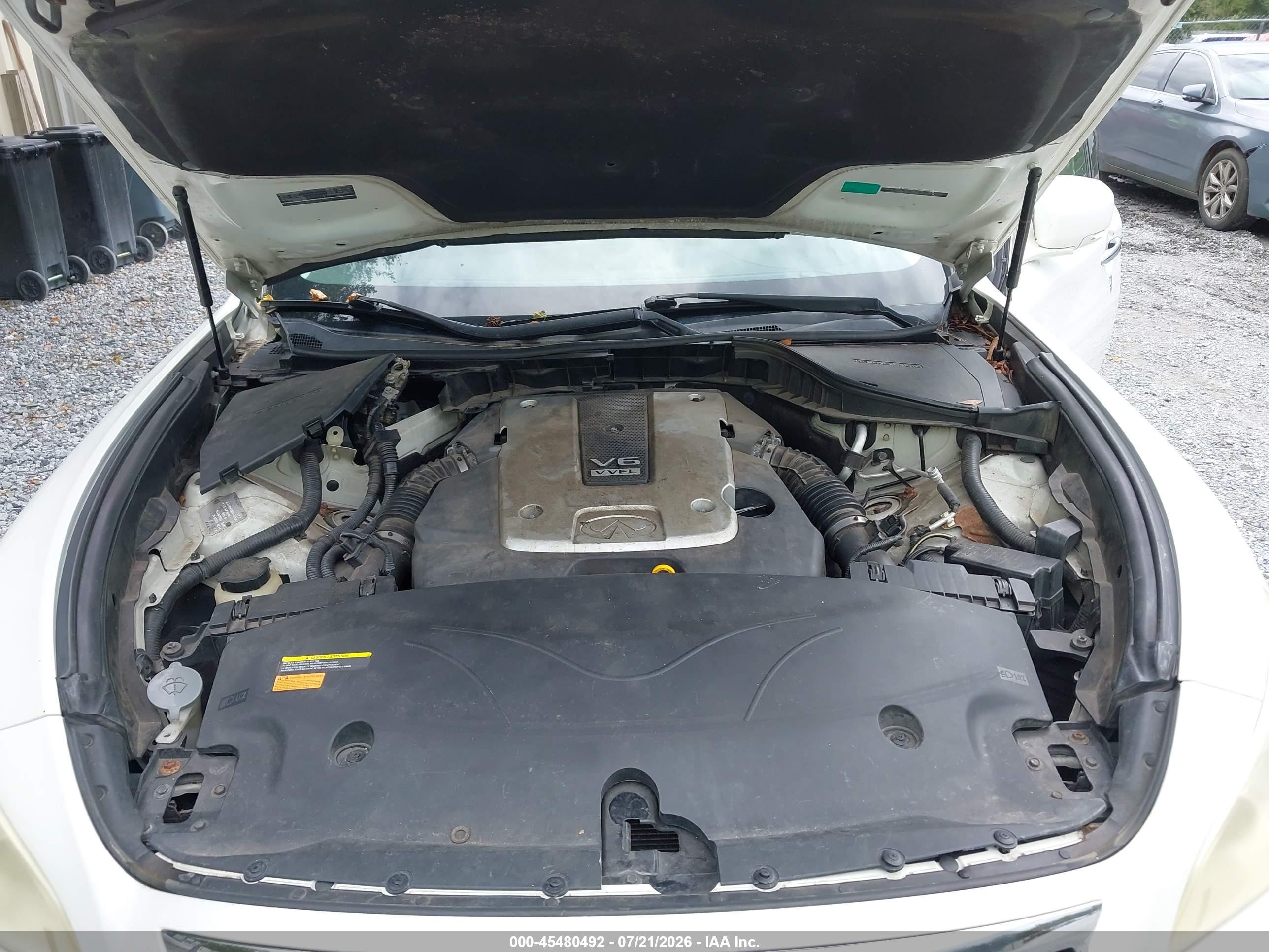2011 Infiniti M37x   White vin: JN1BY1AR0BM371985