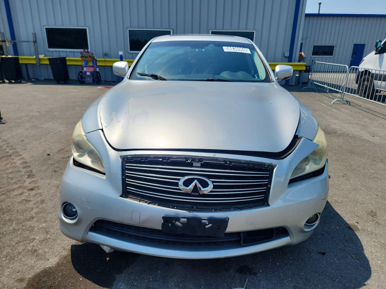 2012 Infiniti M37 X Silver vin: JN1BY1AR1CM393303
