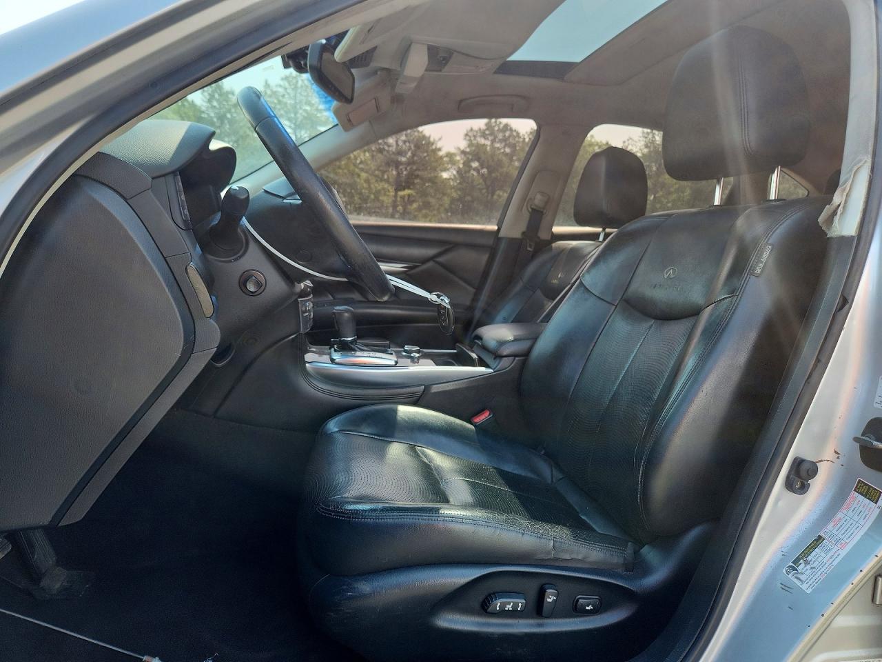 2012 Infiniti M37 X Silver vin: JN1BY1AR1CM393303