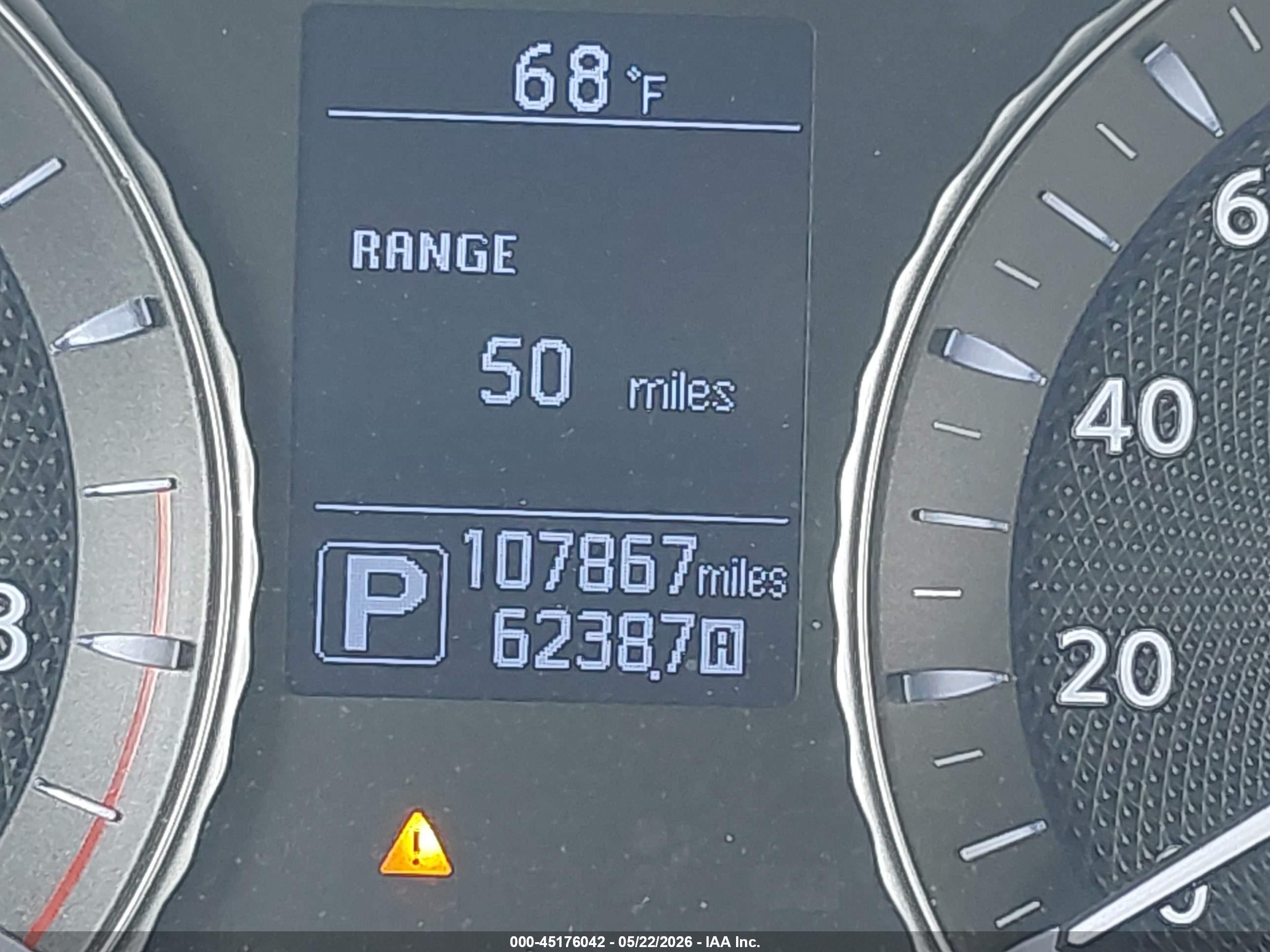 2018 Infiniti Q70 3.7x Luxe Silver vin: JN1BY1AR1JM220619