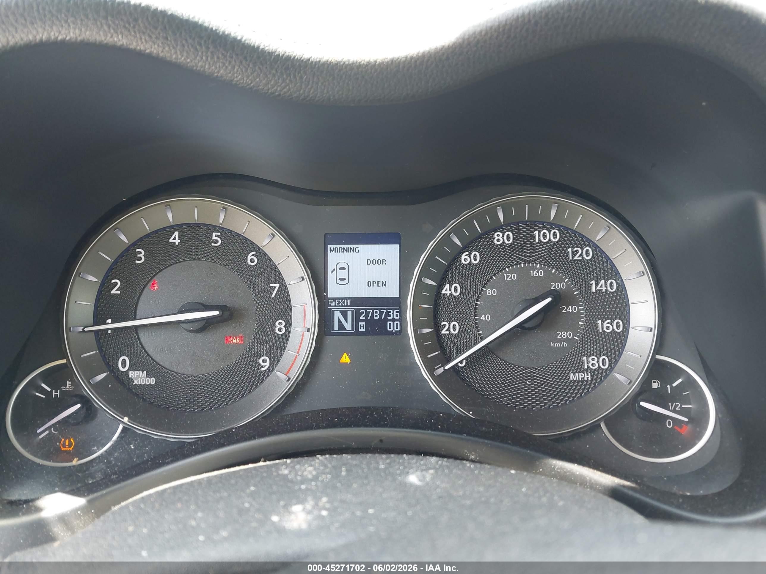 2011 Infiniti M37x   Gray vin: JN1BY1AR2BM375228