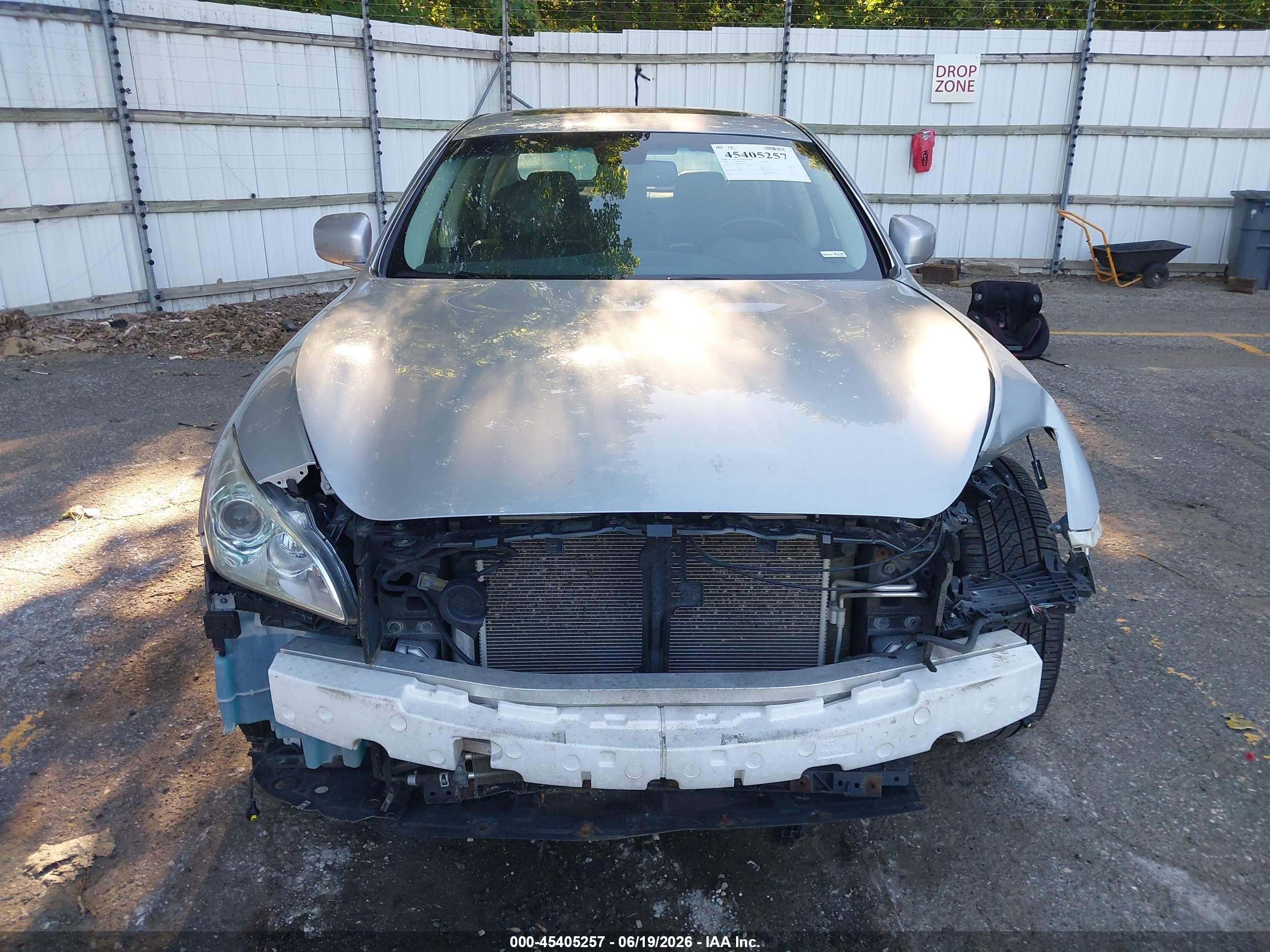 2013 Infiniti M37x   Серебряный vin: JN1BY1AR2DM603750
