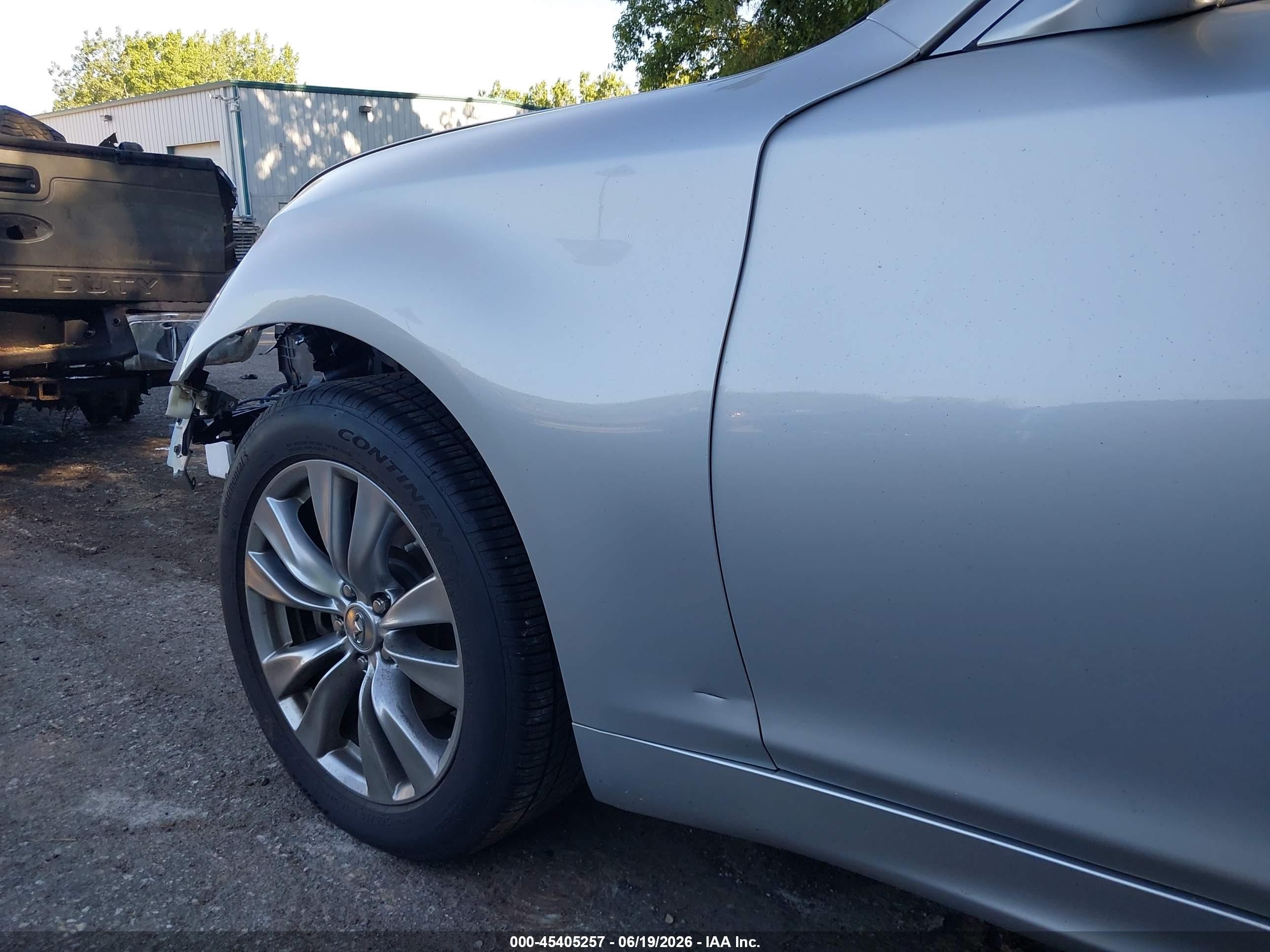 2013 Infiniti M37x   Серебряный vin: JN1BY1AR2DM603750