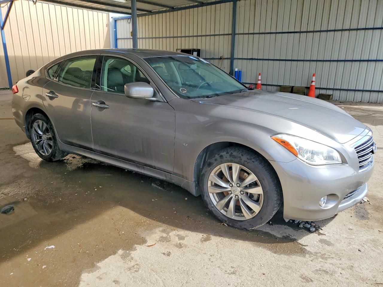 2014 Infiniti Q70 3.7 Gray vin: JN1BY1AR2EM320122